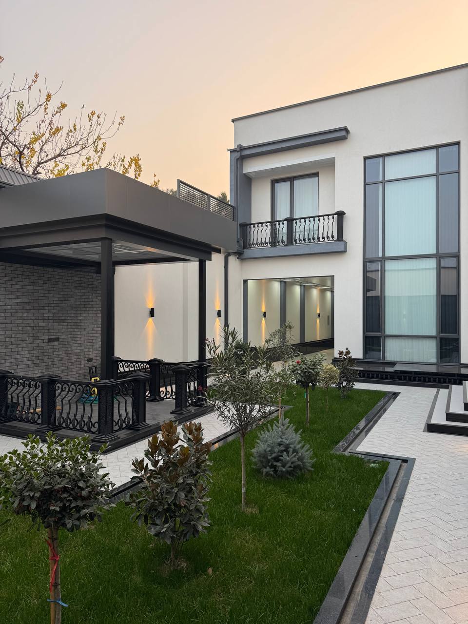 Евро дом на Луначарского