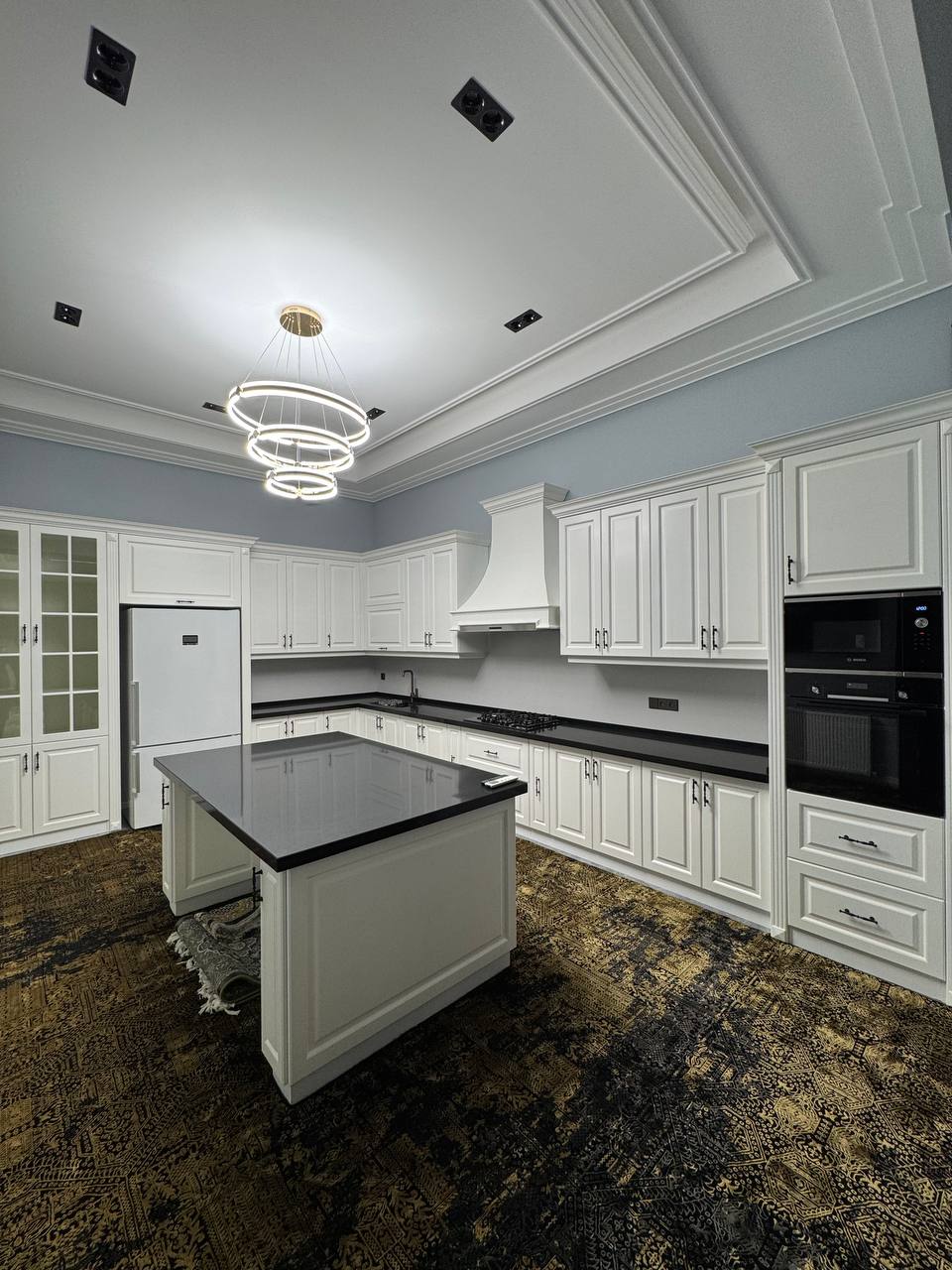 Евро дом на Луначарского