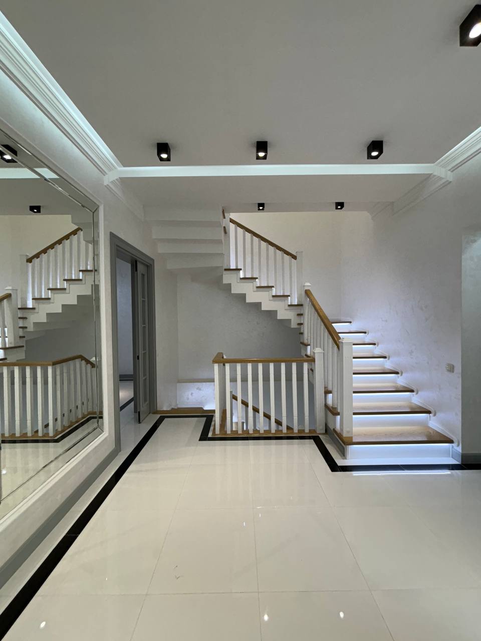 Шикарный дом в Мирзо-Улугбекском районе