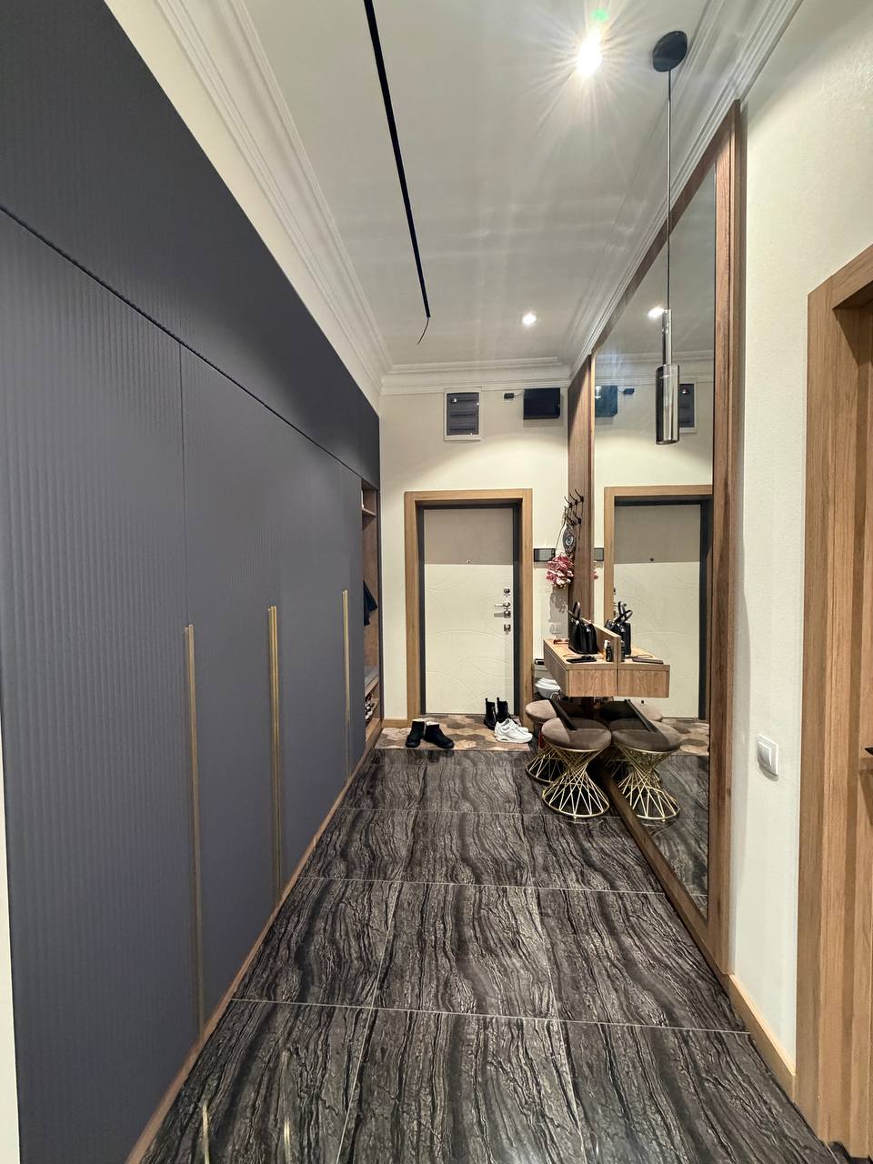 ПРОДАЁТСЯ ПРЕМИАЛЬНАЯ 4-КОМНАТНАЯ КВАРТИРА В ДАРХАНЕ