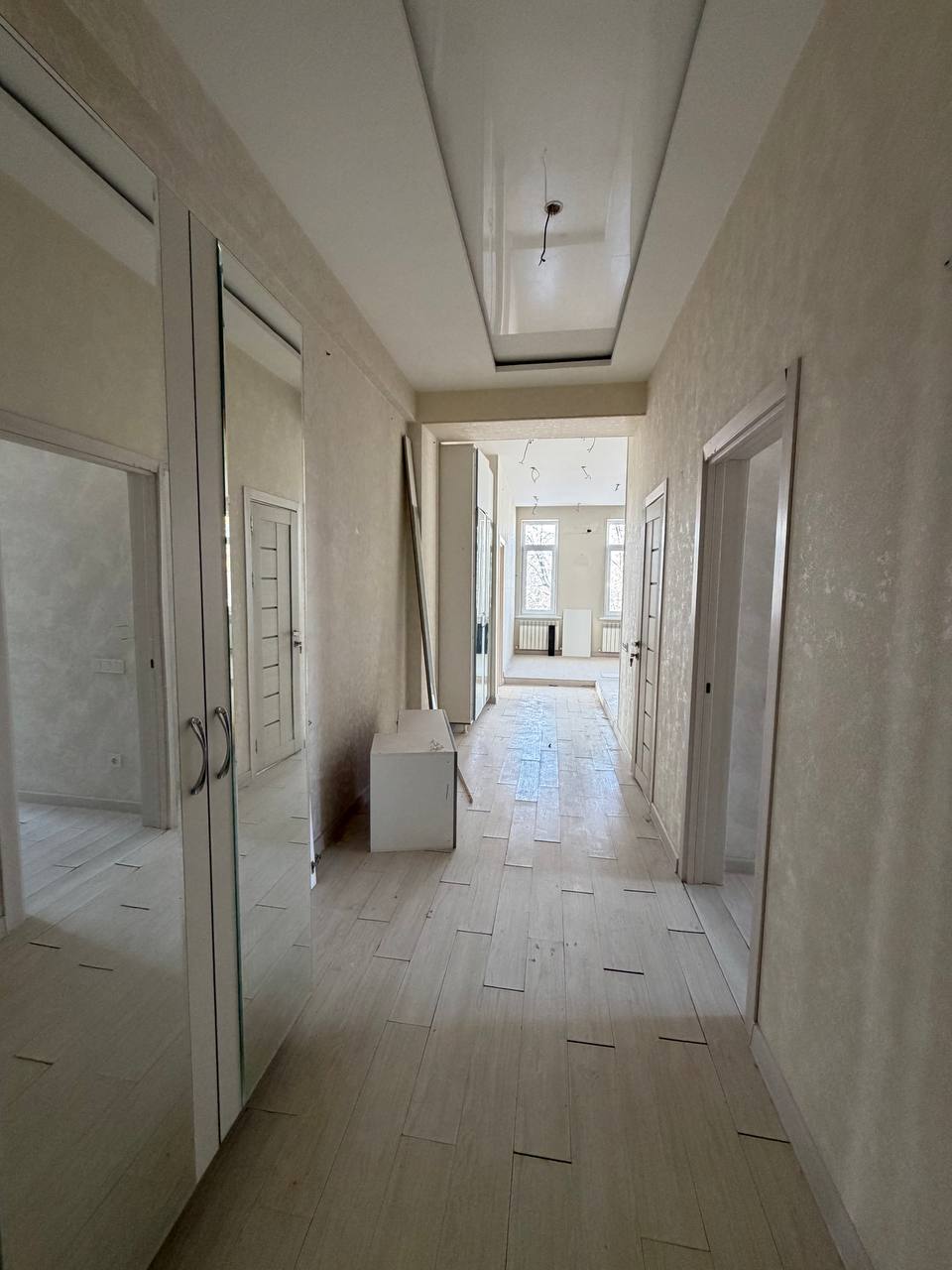 ПРОДАЁТСЯ 4-КОМНАТНАЯ КВАРТИРА В ДАРХАНЕ