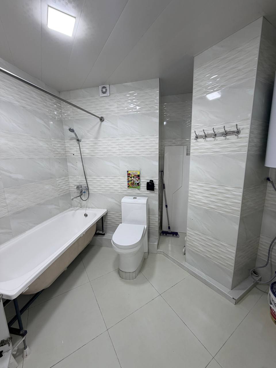 ПРОДАЁТСЯ 3-КОМНАТНАЯ КВАРТИРА