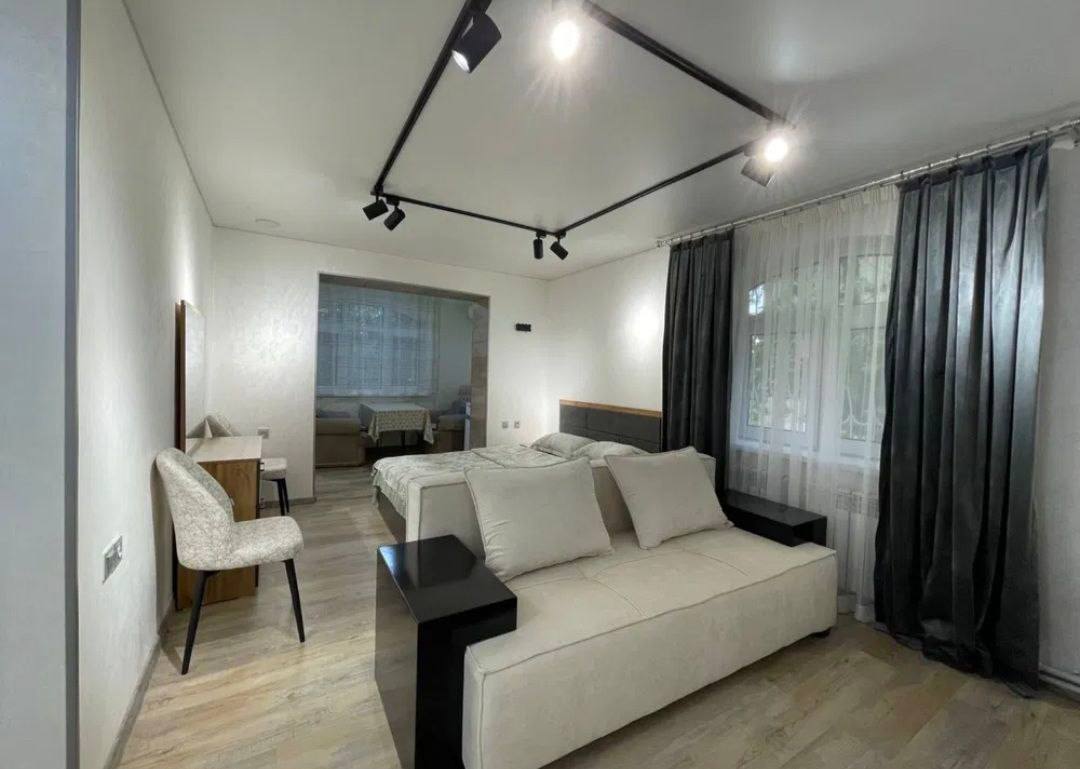 ПРОДАЁТСЯ 1-КОМНАТНАЯ КВАРТИРА