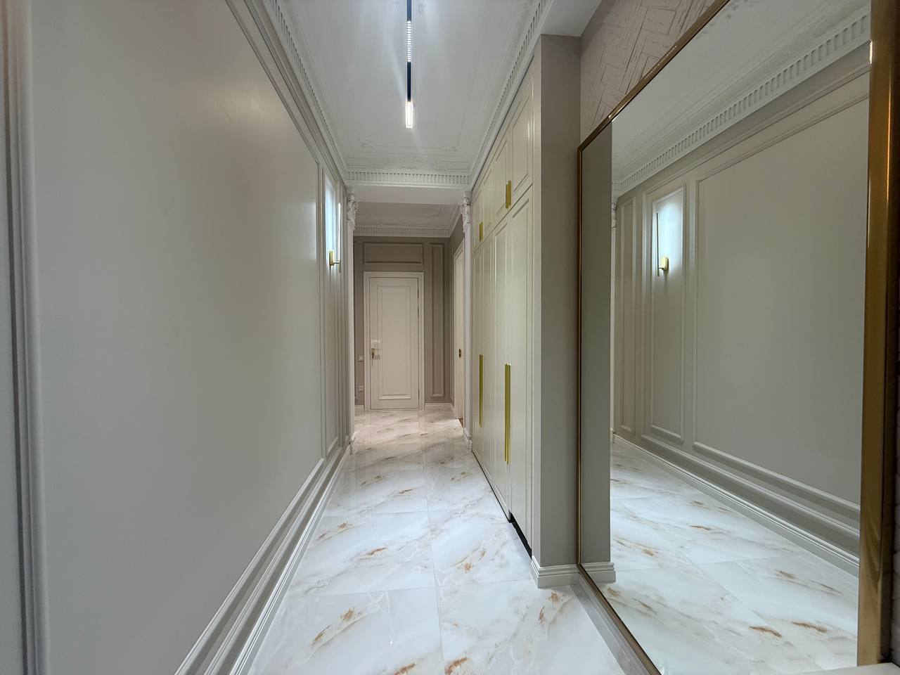 ПРОДАЁТСЯ КВАРТИРА В СОВРЕМЕННОЙ НОВОСТРОЙКЕ