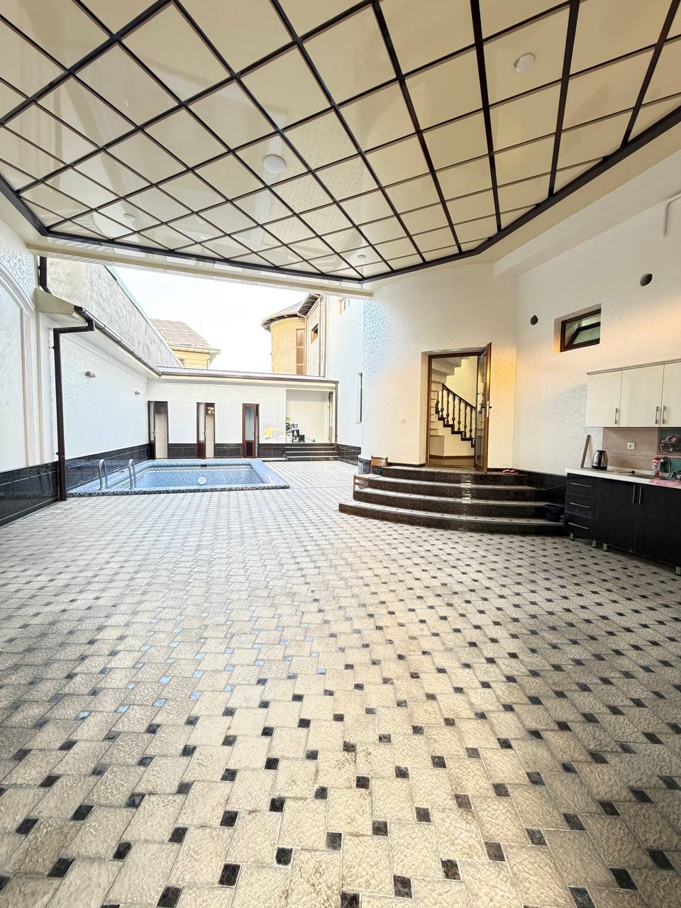 Продаётся СУПЕР ЕВРО участок с домом – Сергели