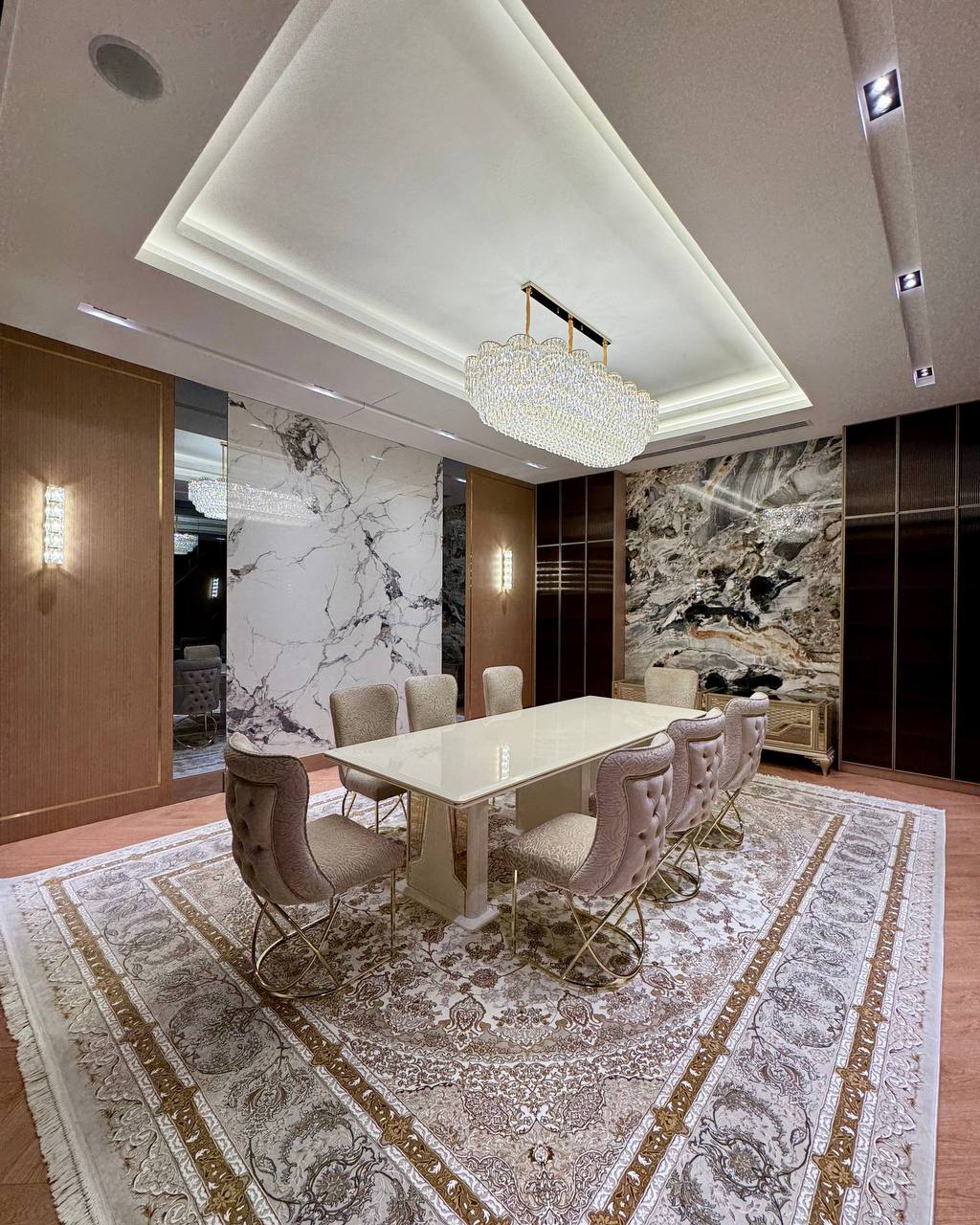 Район: Мирзо-Улугбекский Ориентир: Чайхана Салом