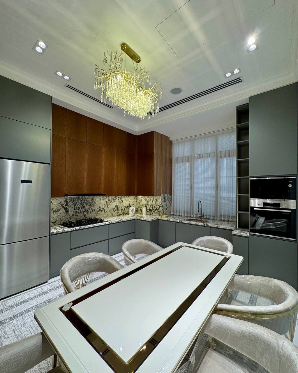 Район: Мирзо-Улугбекский Ориентир: Чайхана Салом