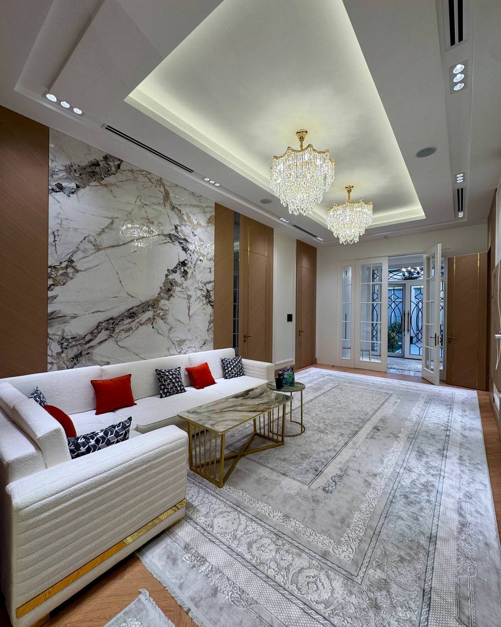 Район: Мирзо-Улугбекский Ориентир: Чайхана Салом