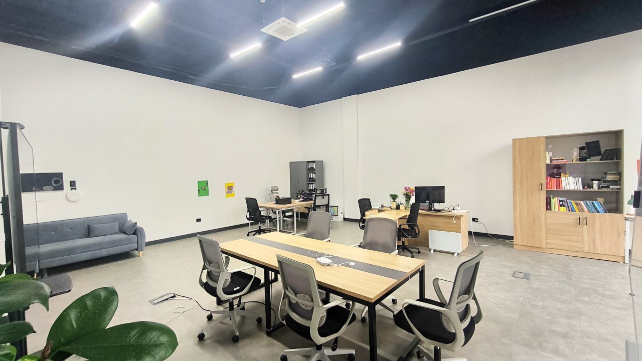 Аренда в PLATINUM Business Center - Офис 78,20м²