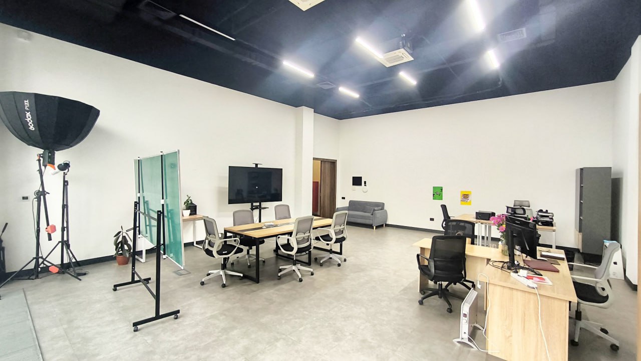 Аренда в PLATINUM Business Center - Офис 78,20м²