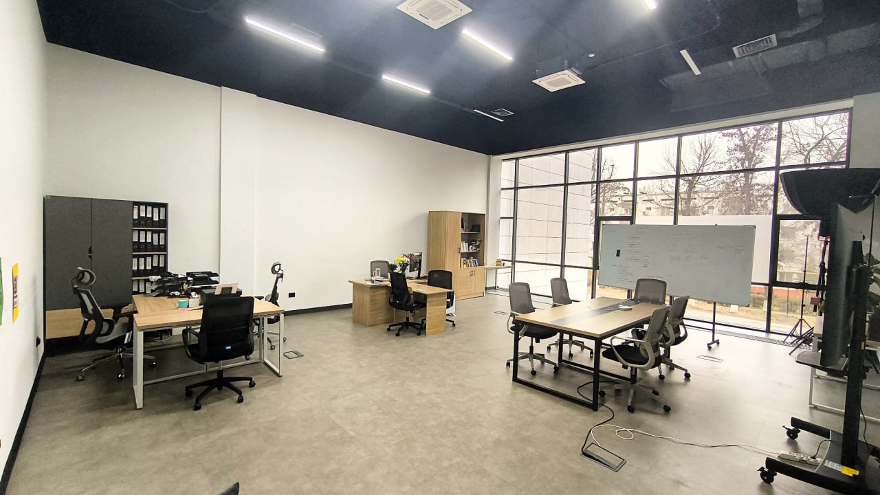 Аренда в PLATINUM Business Center - Офис 78,20м²