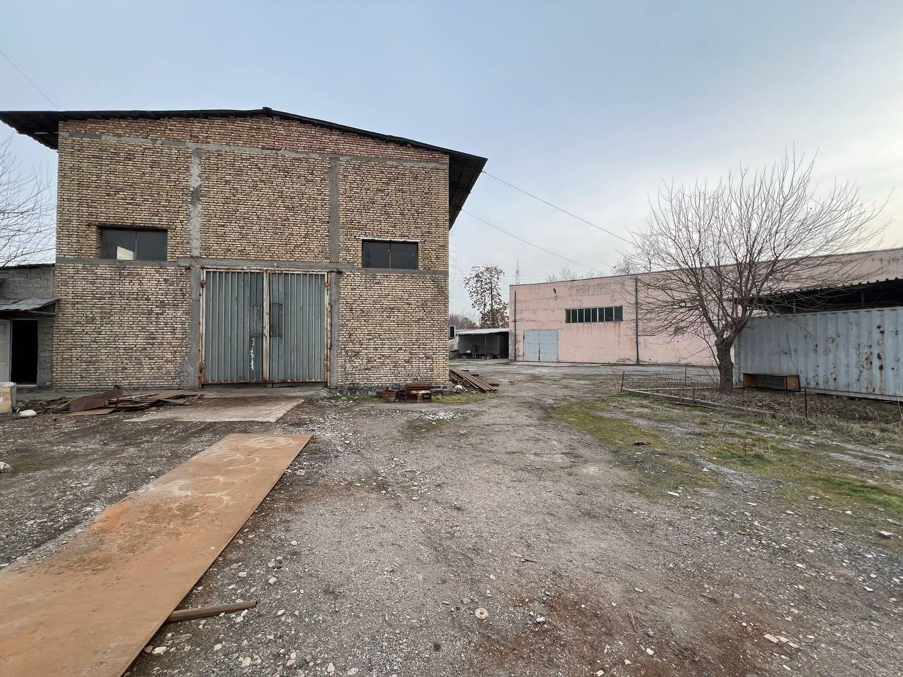 Продаётся 60 соток территория под любое производство