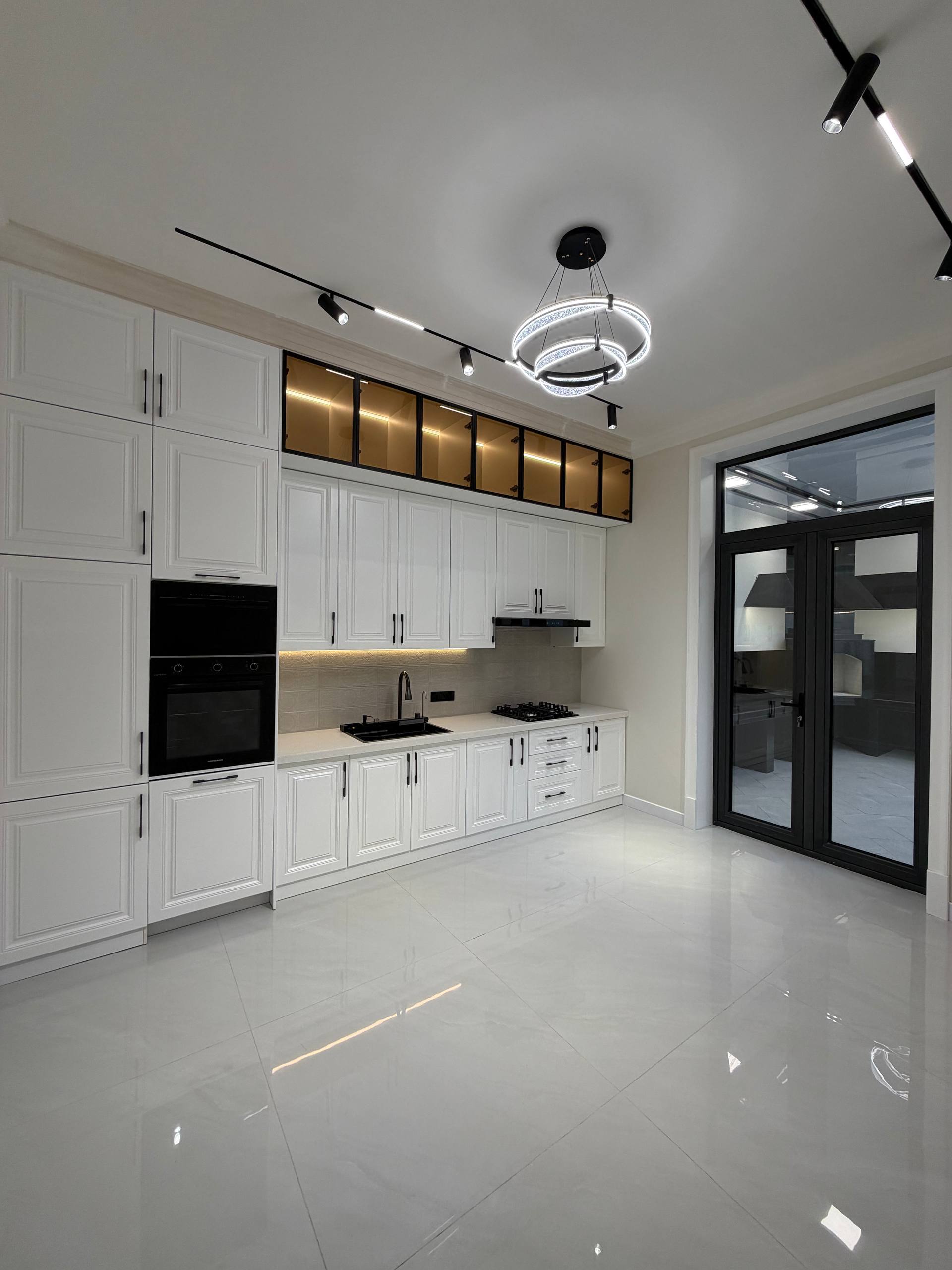 Яшнабадский район  Гузаль махалля — элитное окружение