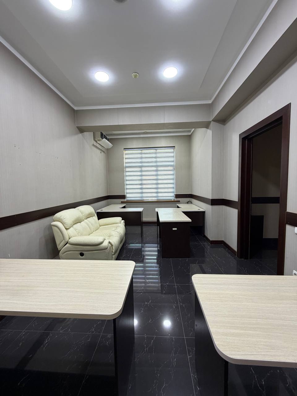 Сдается в аренду отдельно стоящее 4-х уровневое здание