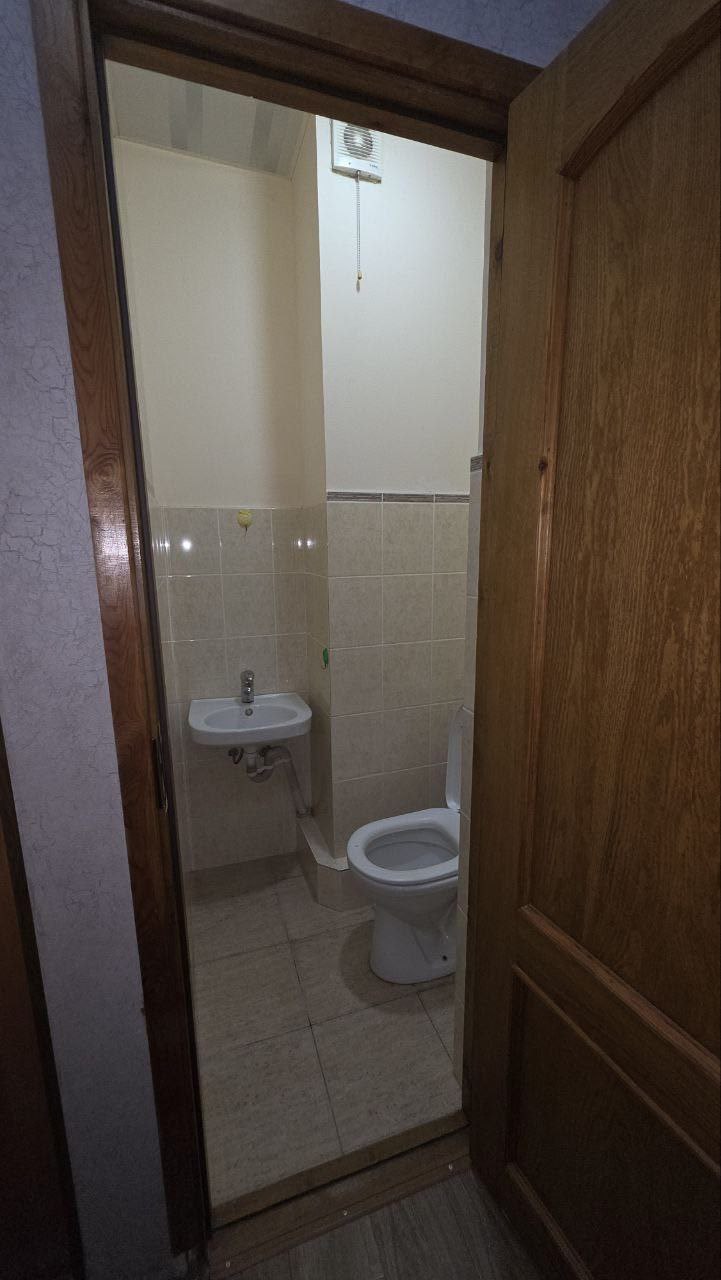 Toshkent markazida 3 xonali kvartira sotiladi