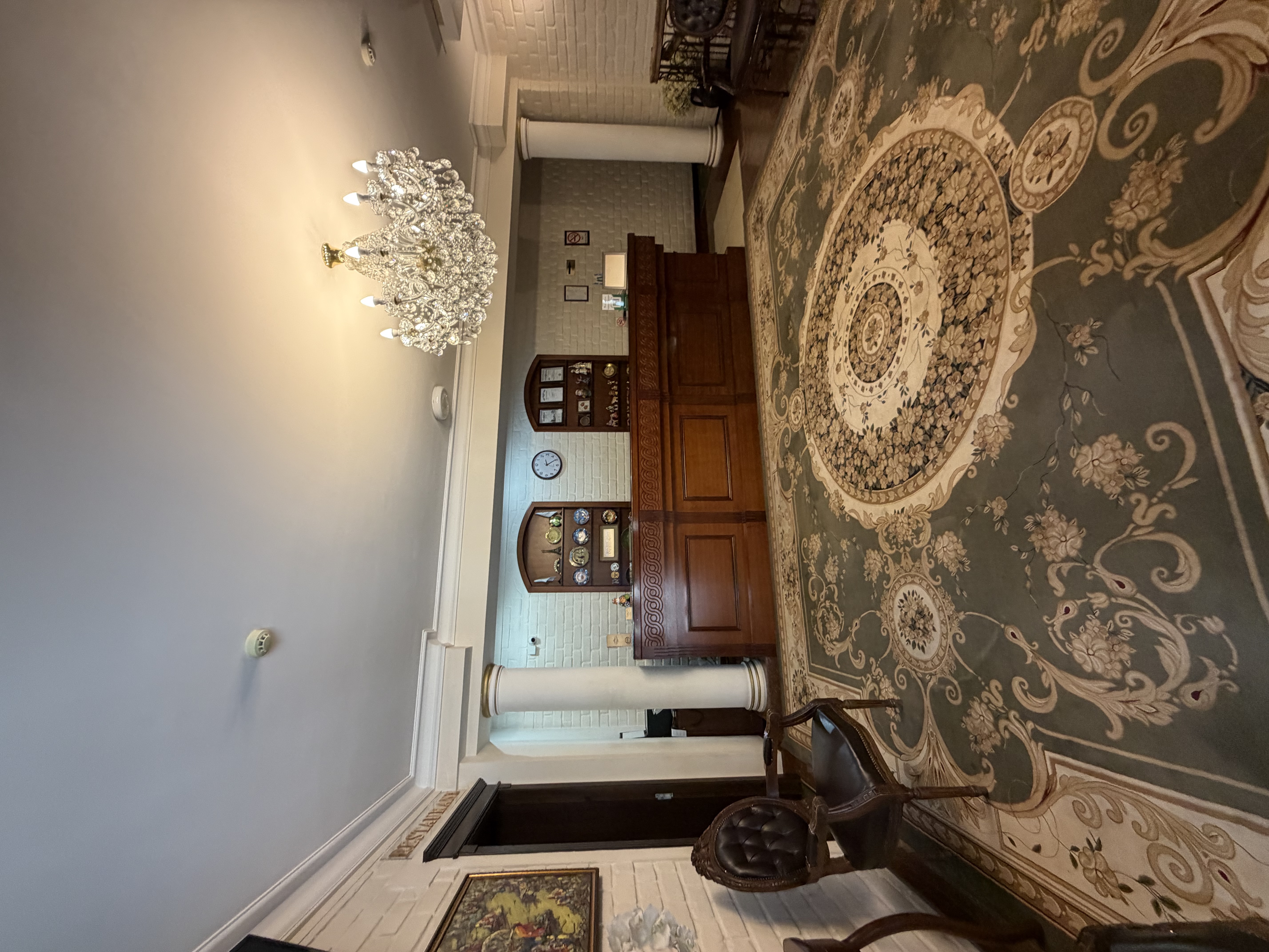 Продаётся действующая гостиница в Яккасарайском районе