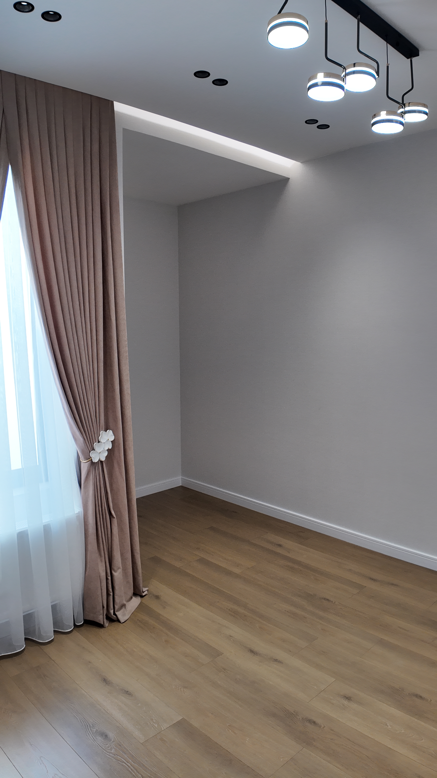 Продаётся современный евродом в Алишерободе Мирзо-Улугбекский район