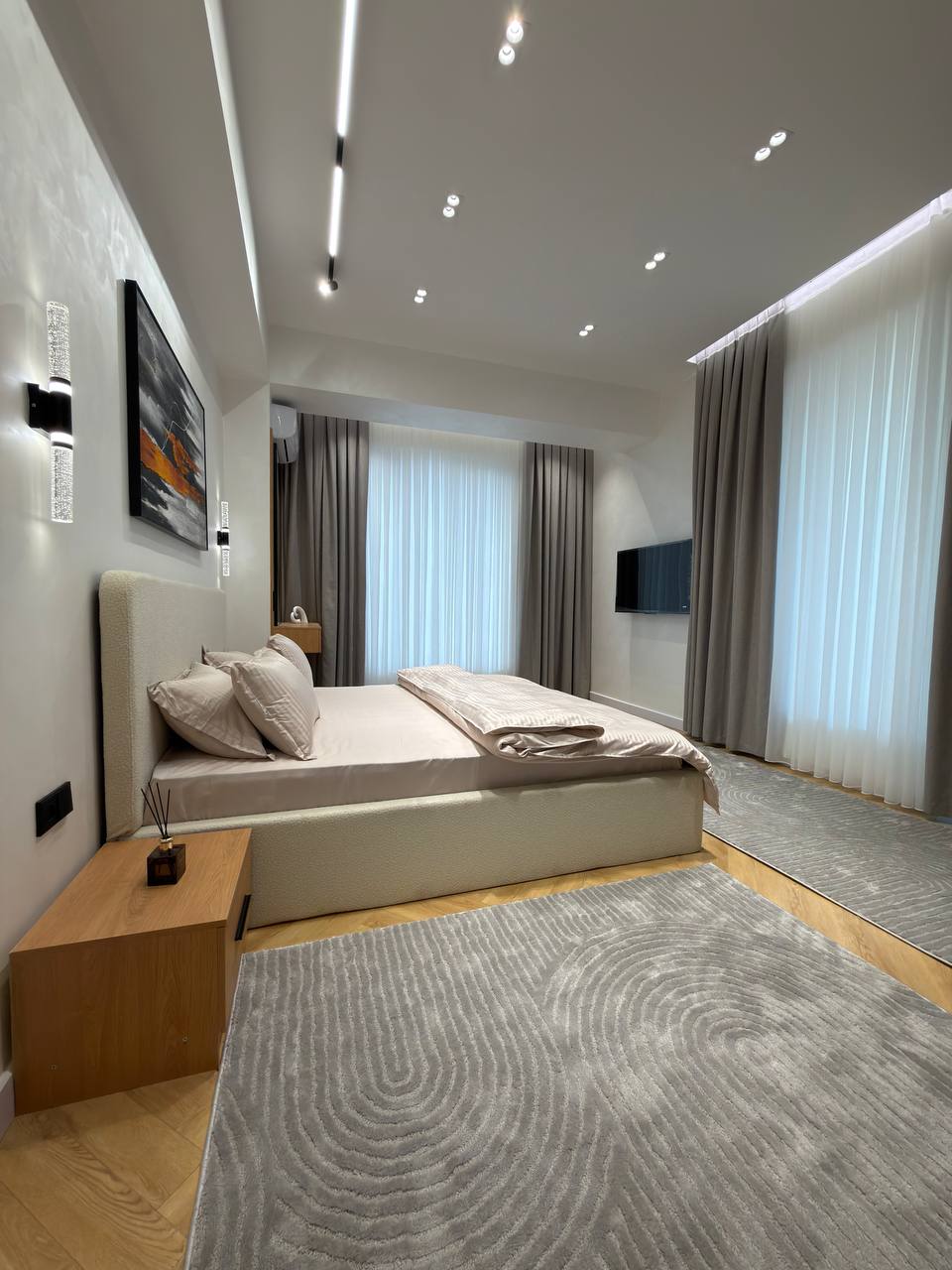 Mirzo-Ulug‘bek tumanida yangi uyda kvartira sotiladi