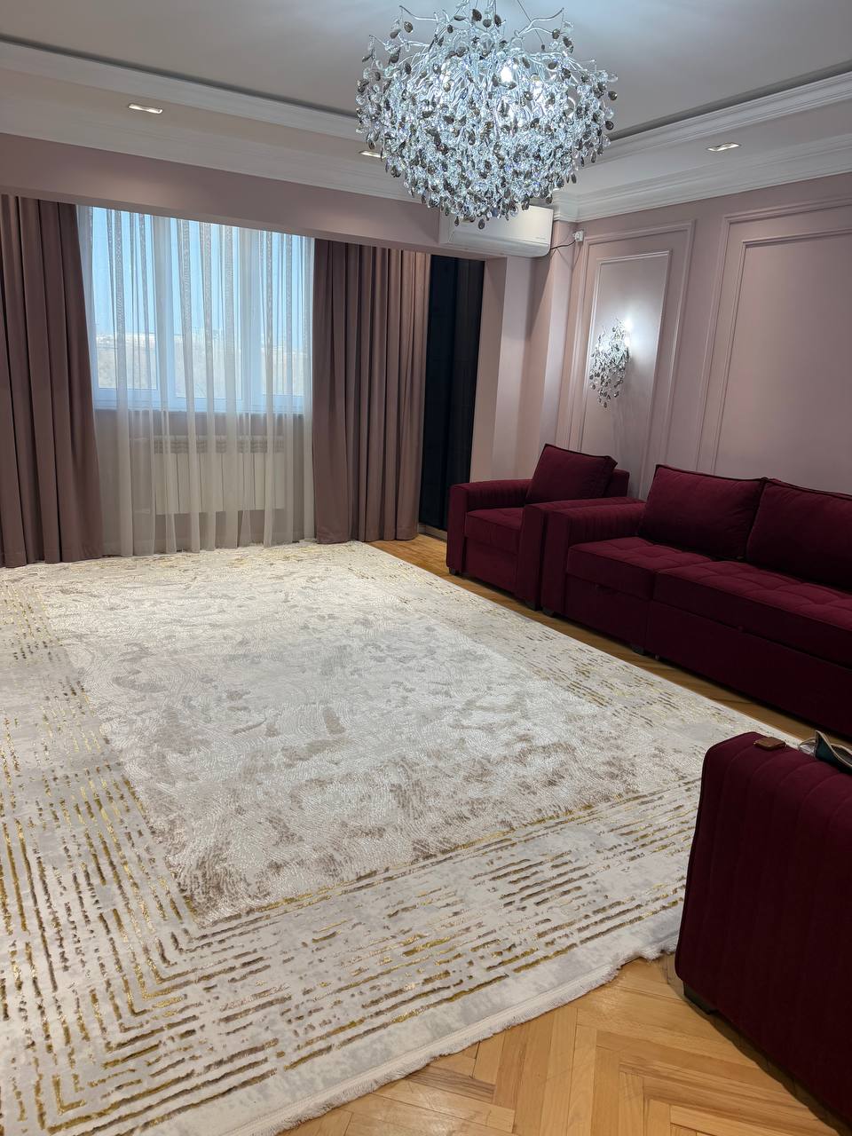 Elbek ko‘chasi, Infiniti yonida keng kvartira sotiladi