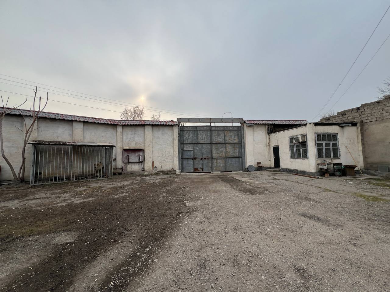 Toshkentda baza sotiladi — ishlab chiqarish, ombor va logistika uchun tijorat ko‘chmas mulki