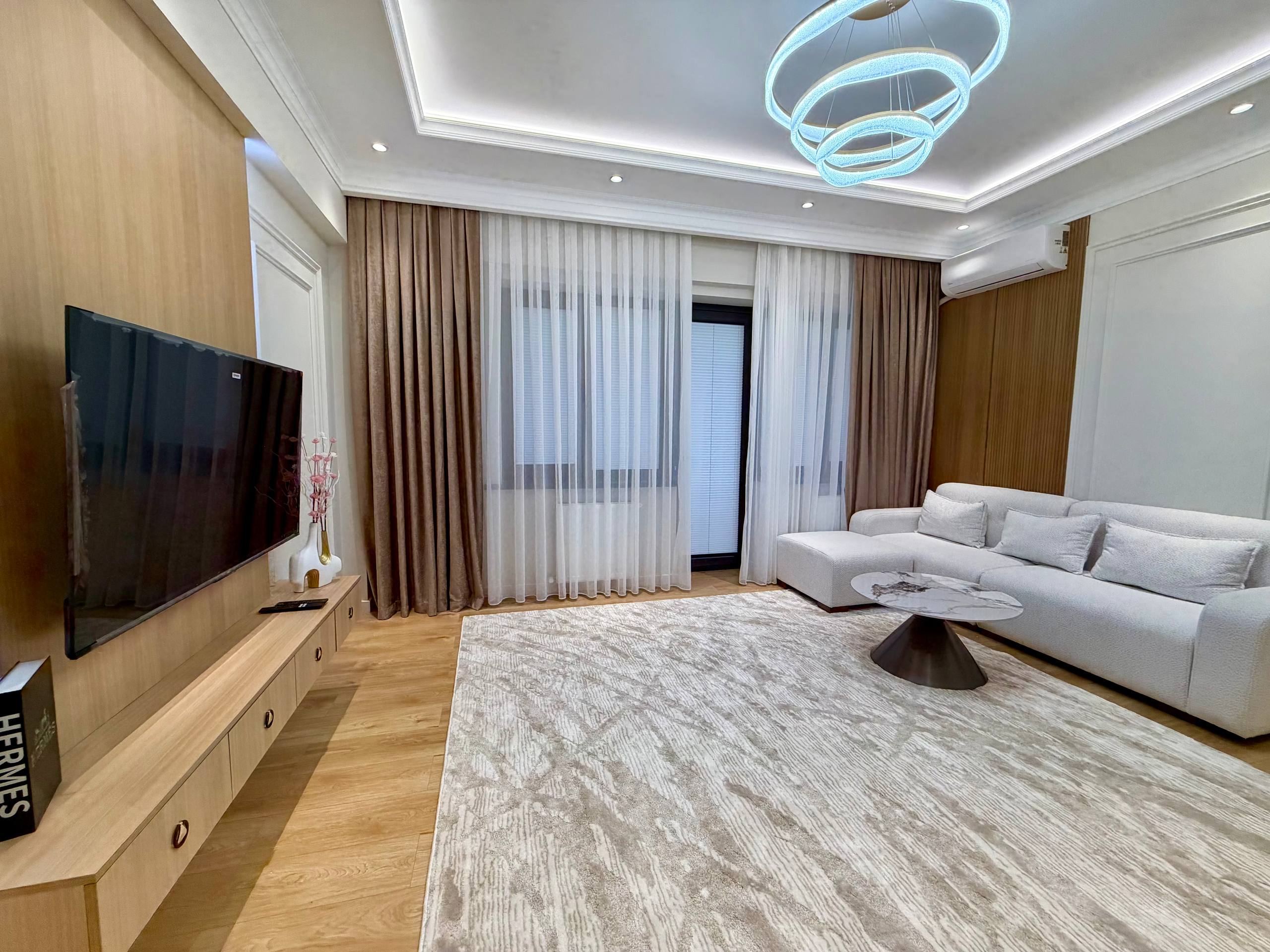 Nukus Avenue turar-joy majmuasida 4 xonali kvartira sotiladi