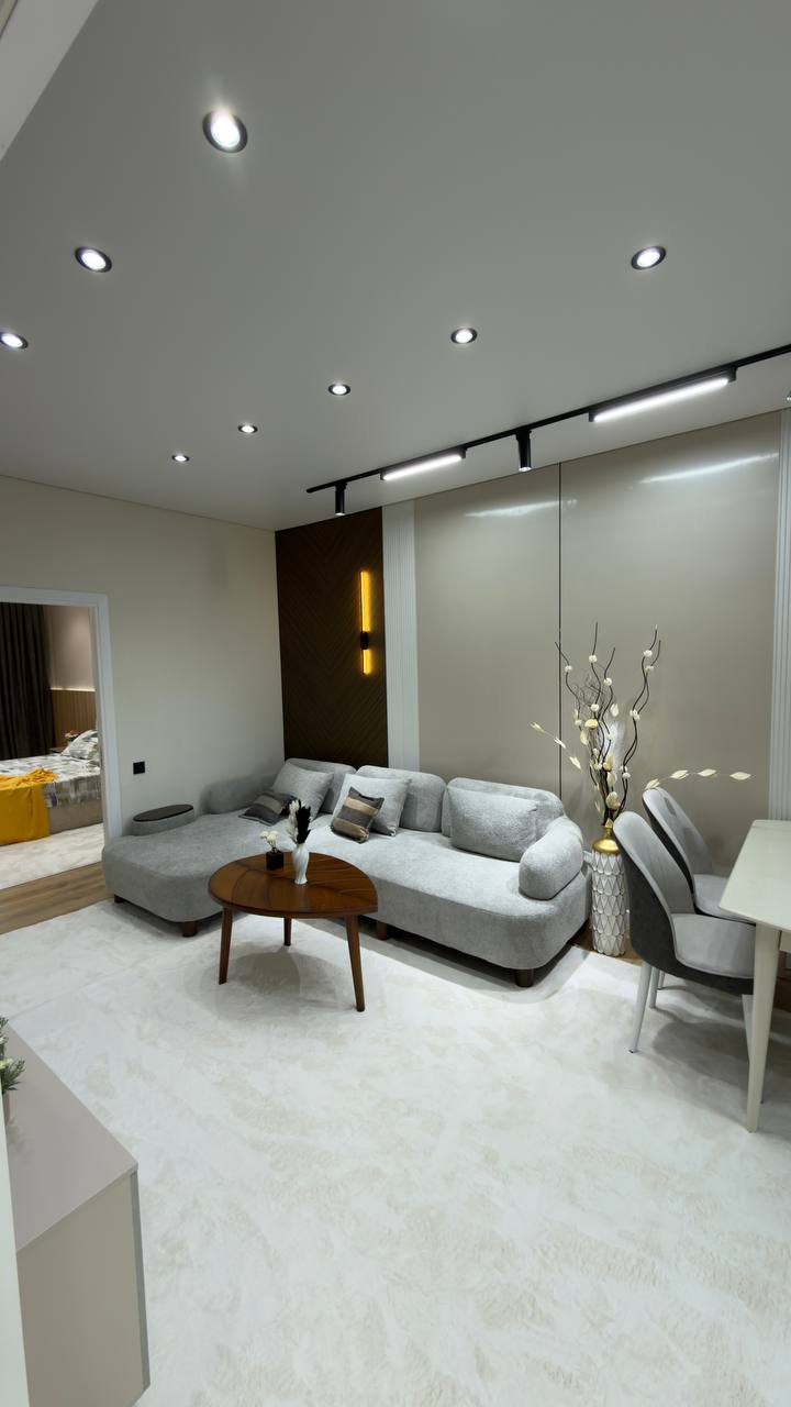 Chilonzorda 2 xonali kvartira sotiladi