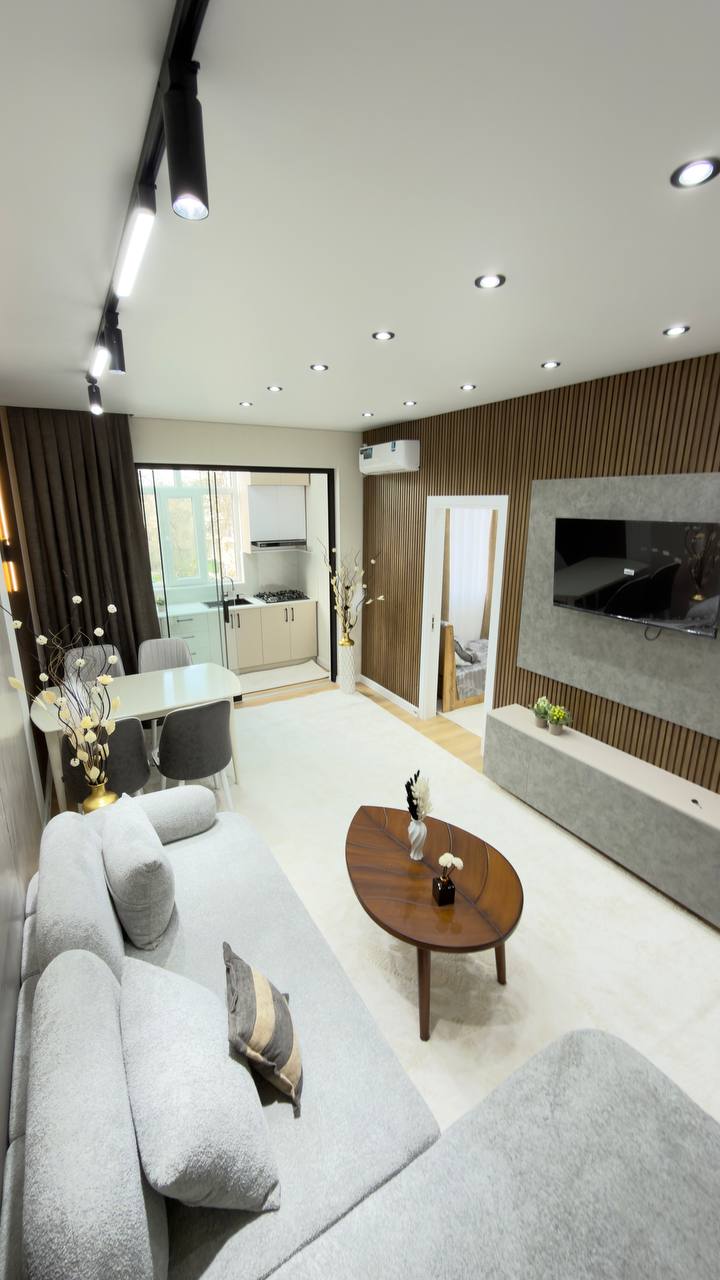 Chilonzorda 2 xonali kvartira sotiladi