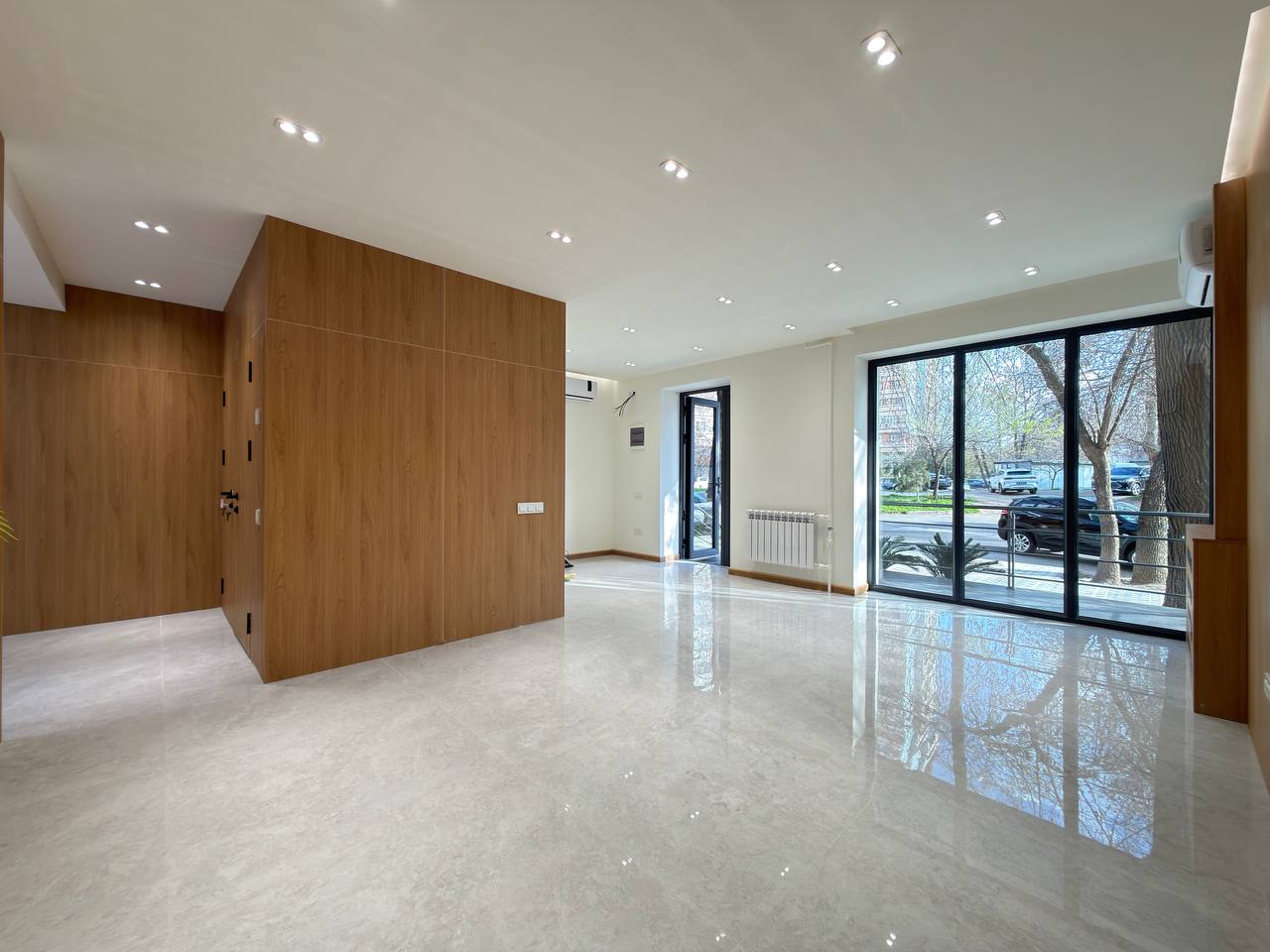 C2da 90 m² noturar joy sotiladi