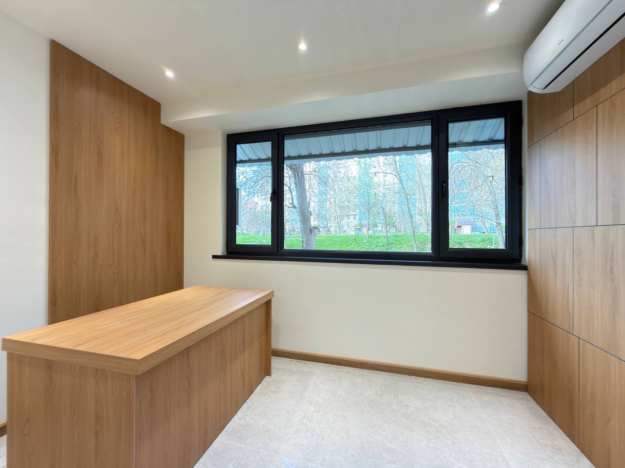 C2da 90 m² noturar joy sotiladi