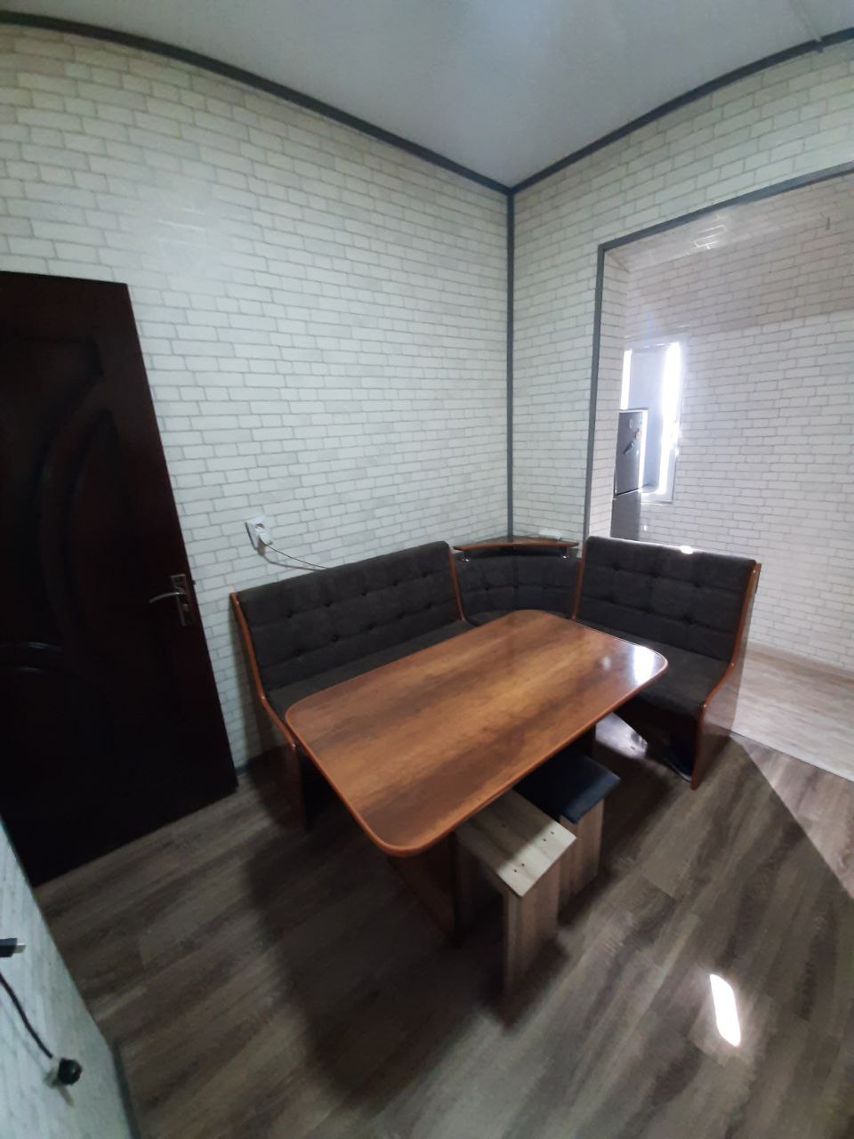 ПРОДАЁТСЯ 2-КОМНАТНАЯ КВАРТИРА ул. Мавлоно Риёзи (Паркенский)