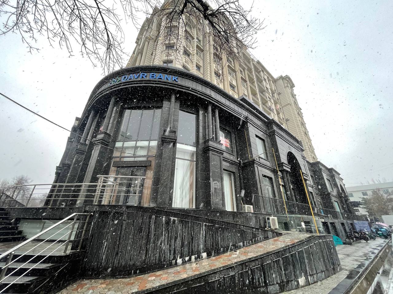 For Sale | Commercial space in Muhtasham Residential Complex