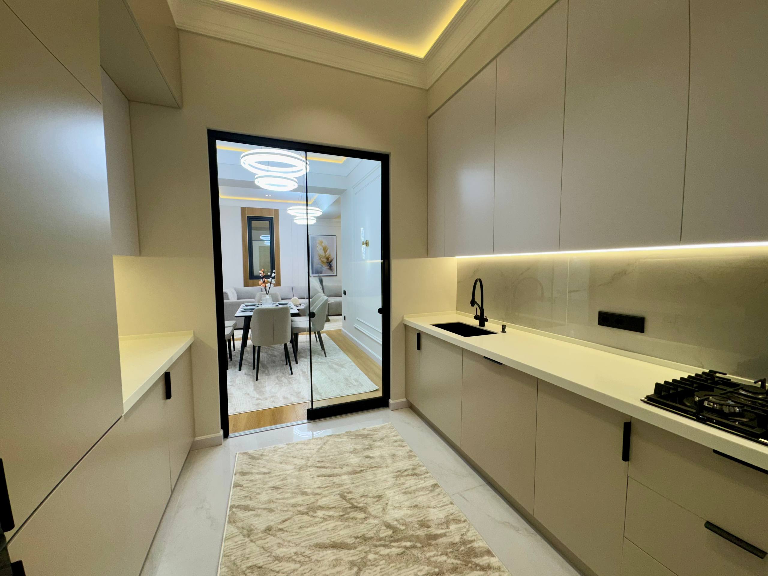 4-room apartment for sale in New Life residential complex