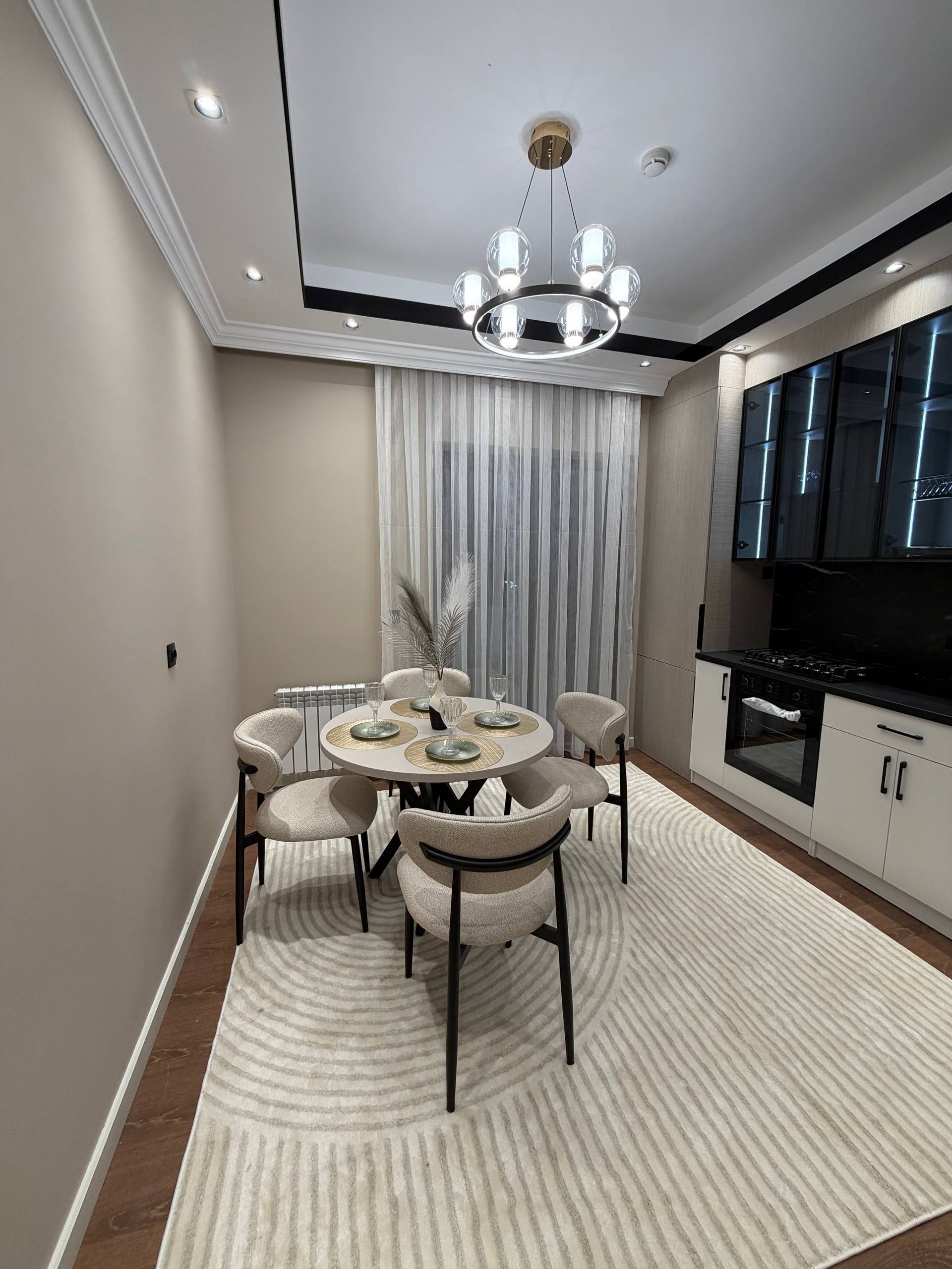 NUR JKdagi yangi 3 xonali kvartira