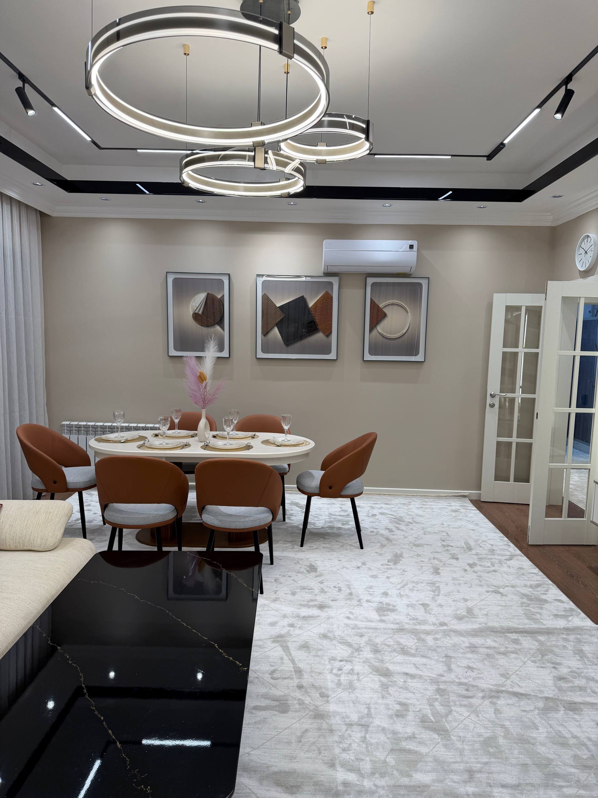 NUR JKdagi yangi 3 xonali kvartira