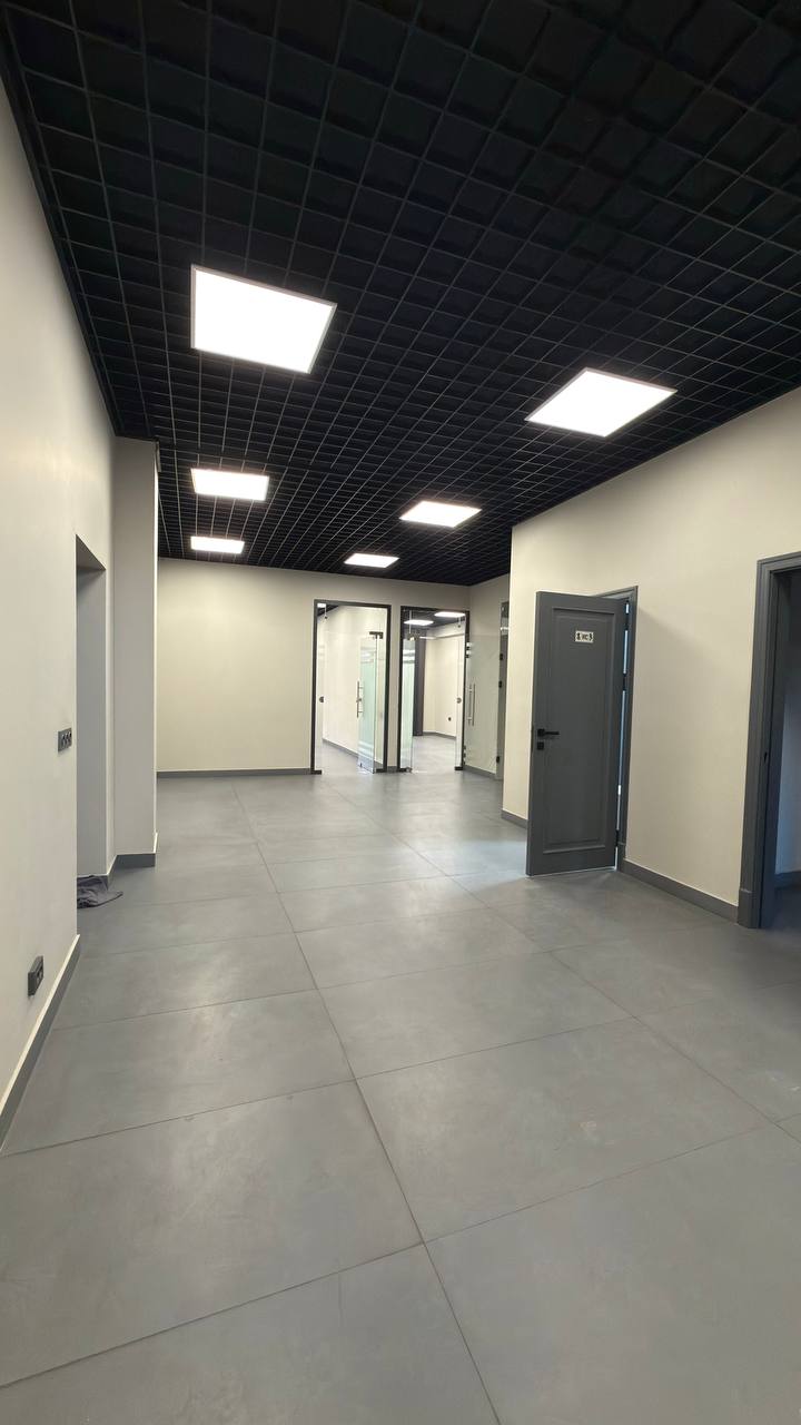 Commercial space for rent in the city center on the first line