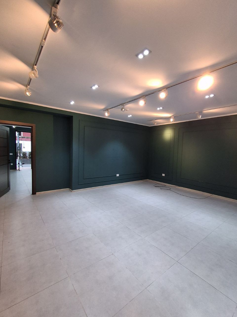 СДАЁТСЯ НЕЖИЛОЕ ПОМЕЩЕНИЕ НА Ц2, 2 ЛИНИЯ ВДОЛЬ ДОРОГИ