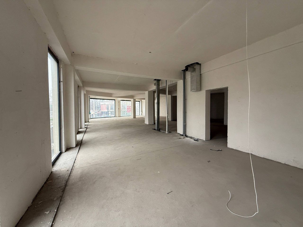 Yo‘l bo‘yida tijorat binosi sotiladi, Kukcha