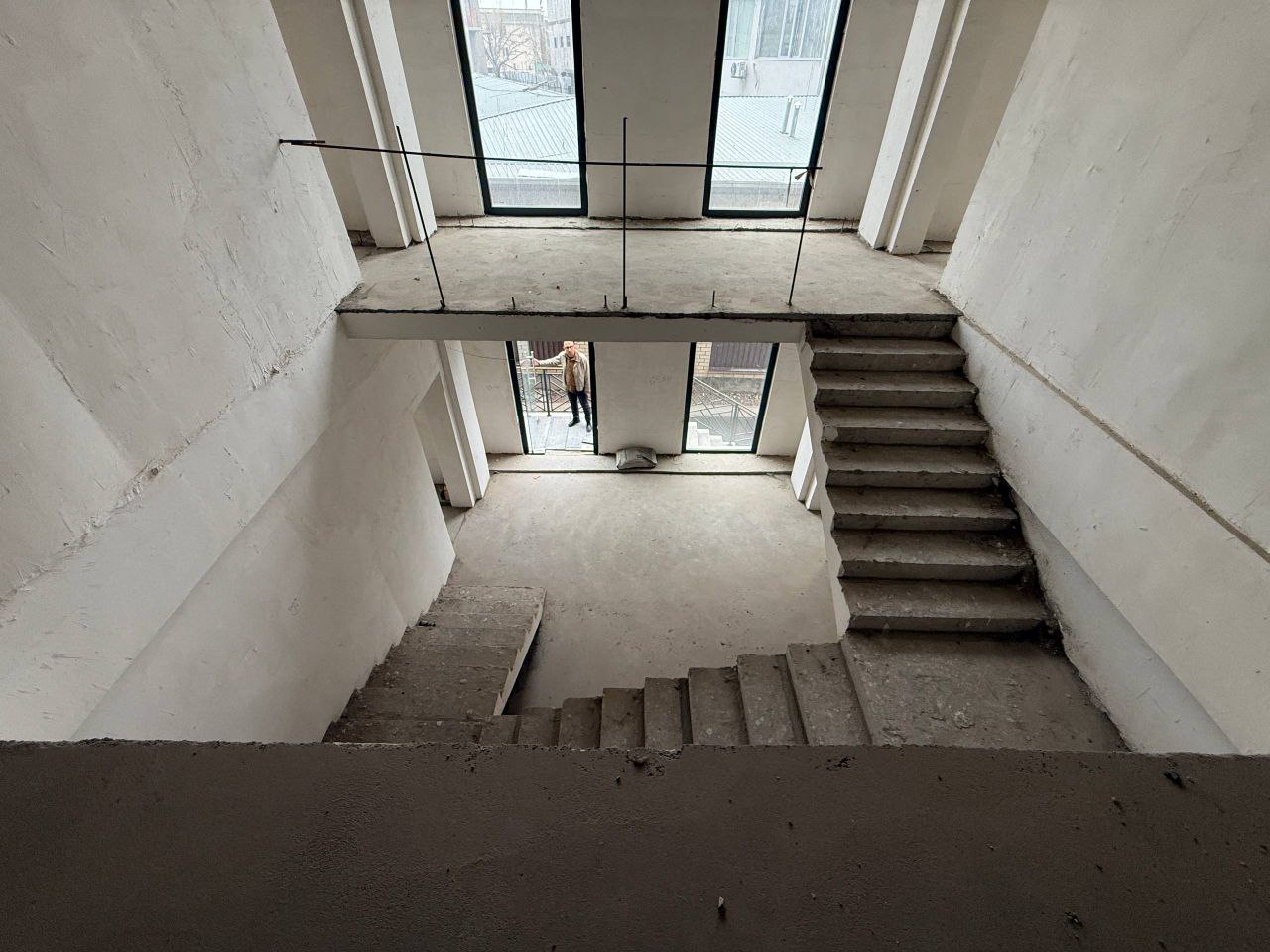 Yo‘l bo‘yida tijorat binosi sotiladi, Kukcha