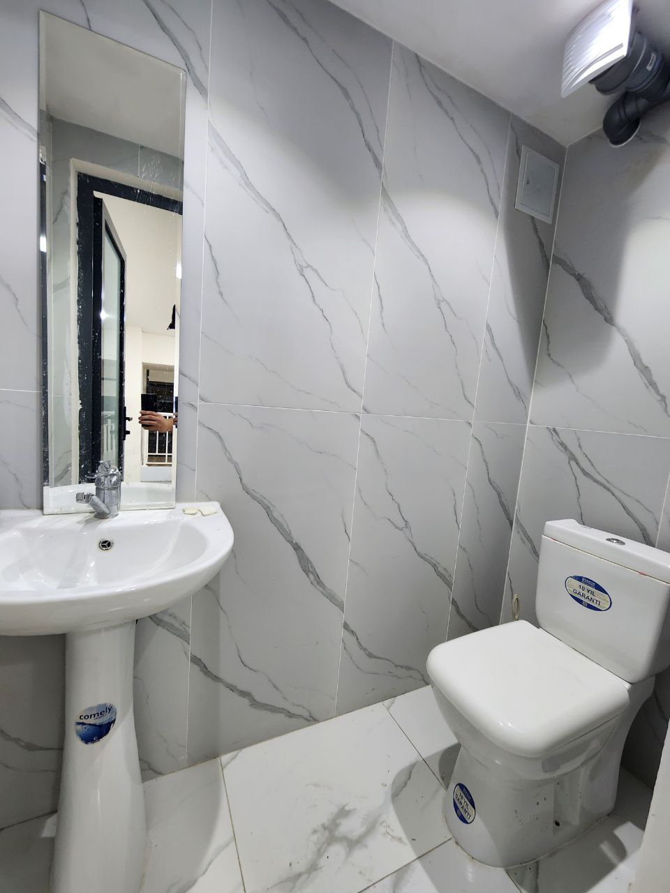 СДАЁТСЯ В АРЕНДУ КОММЕРЧЕСКОЕ ПОМЕЩЕНИЕ В АКАЙ СИТИ