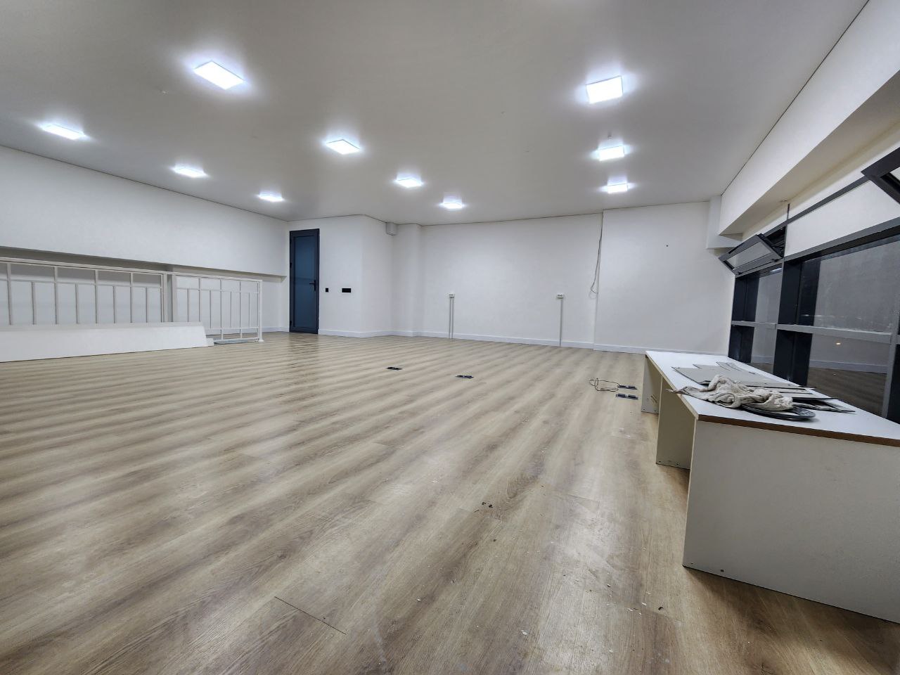 СДАЁТСЯ В АРЕНДУ КОММЕРЧЕСКОЕ ПОМЕЩЕНИЕ В АКАЙ СИТИ