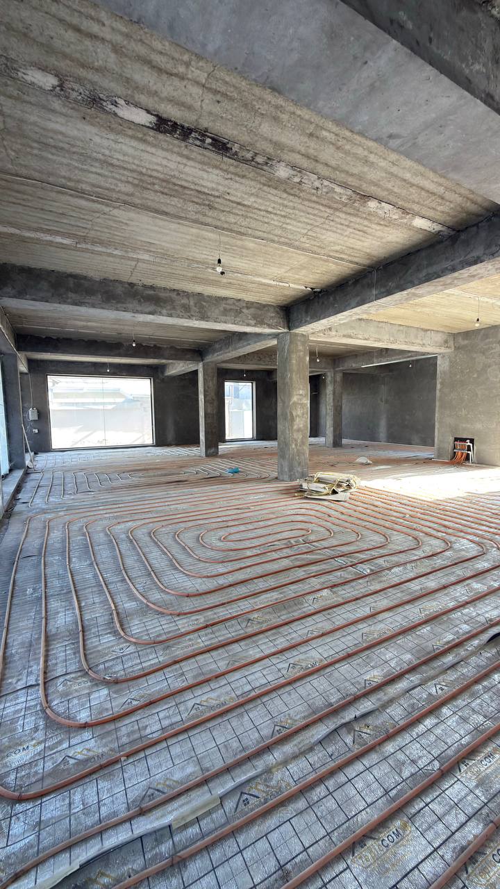 Jiguli bar yonida alohida turuvchi bino ijaraga beriladi