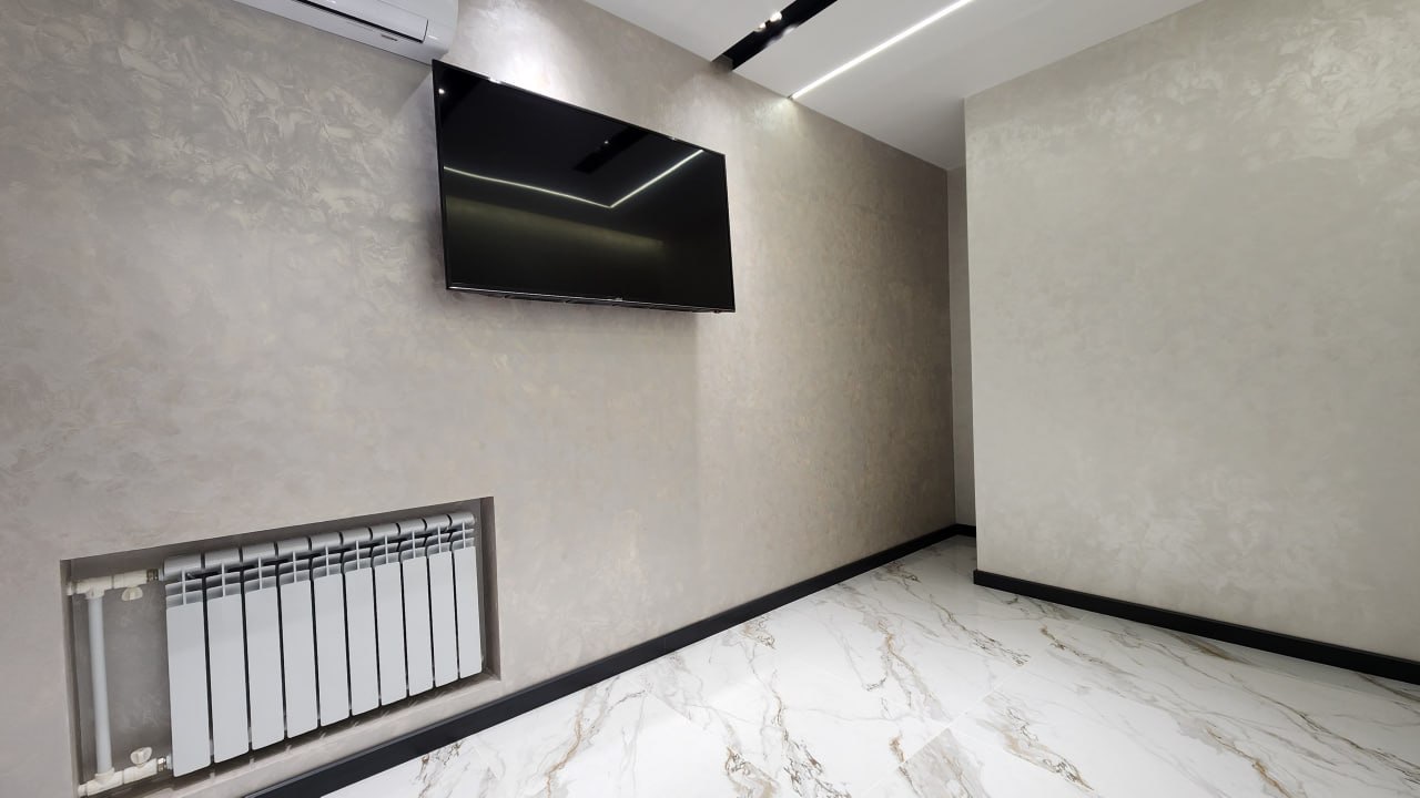 C-1 Commercial Space 102 m² for Any Business, 1st Floor