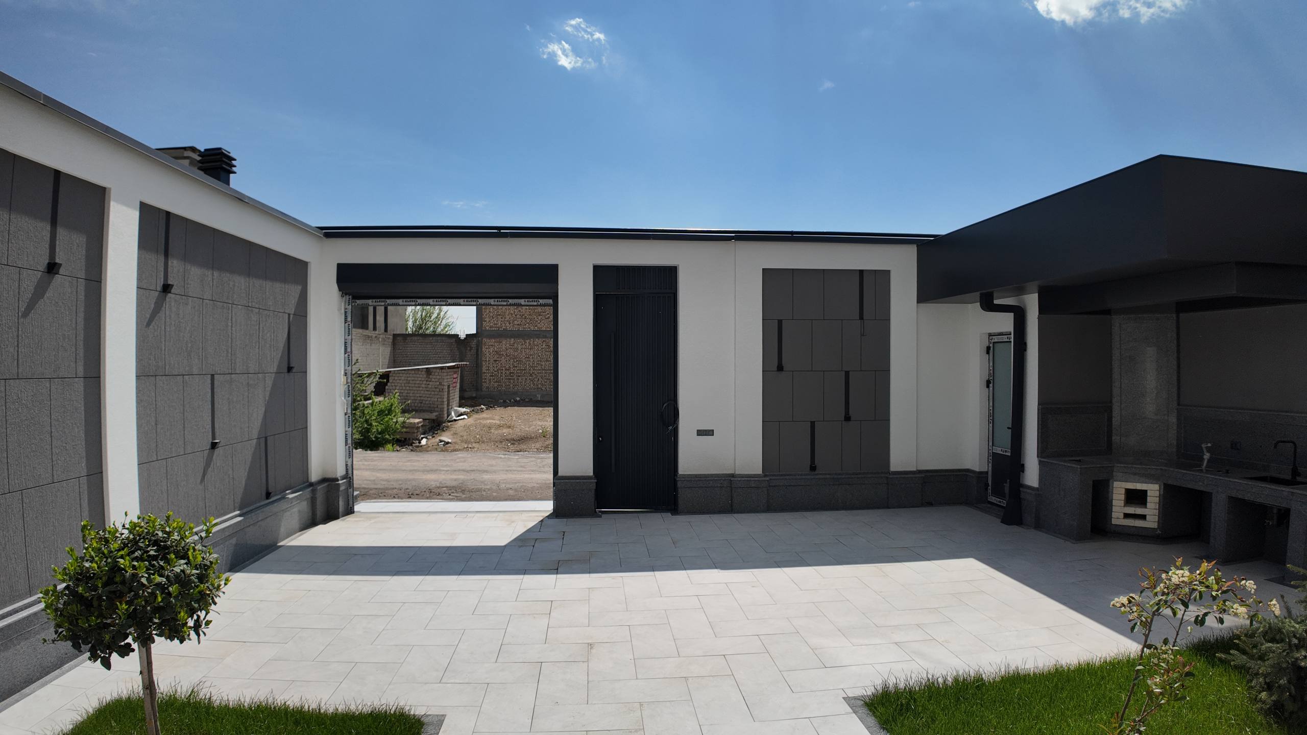 Kibrayda yangi uy — kenglik, sifat va shinamlik bir joyda