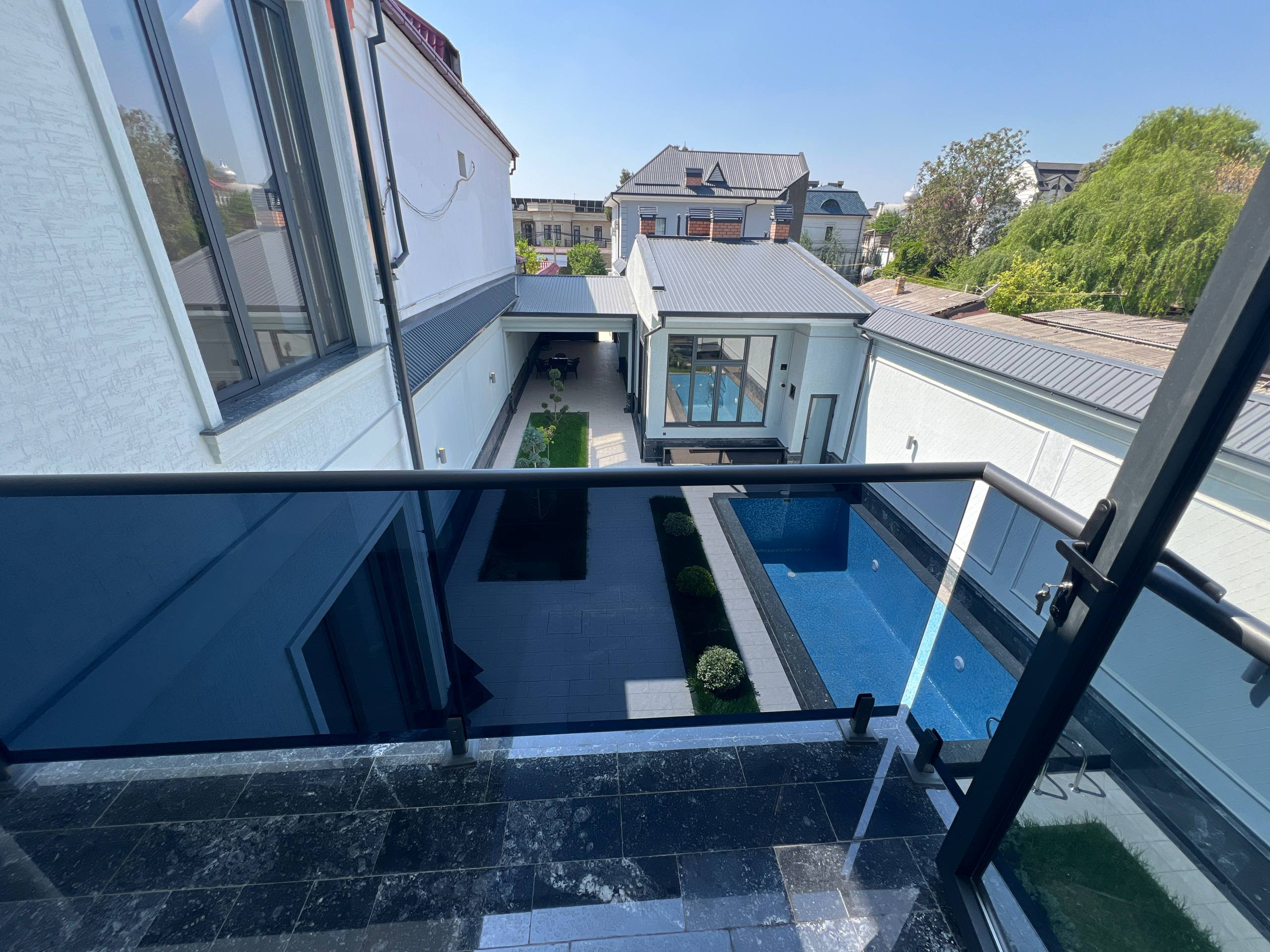 Премиальный евродом в центре Луначарского — 600 м², бассейн, 3 уровня