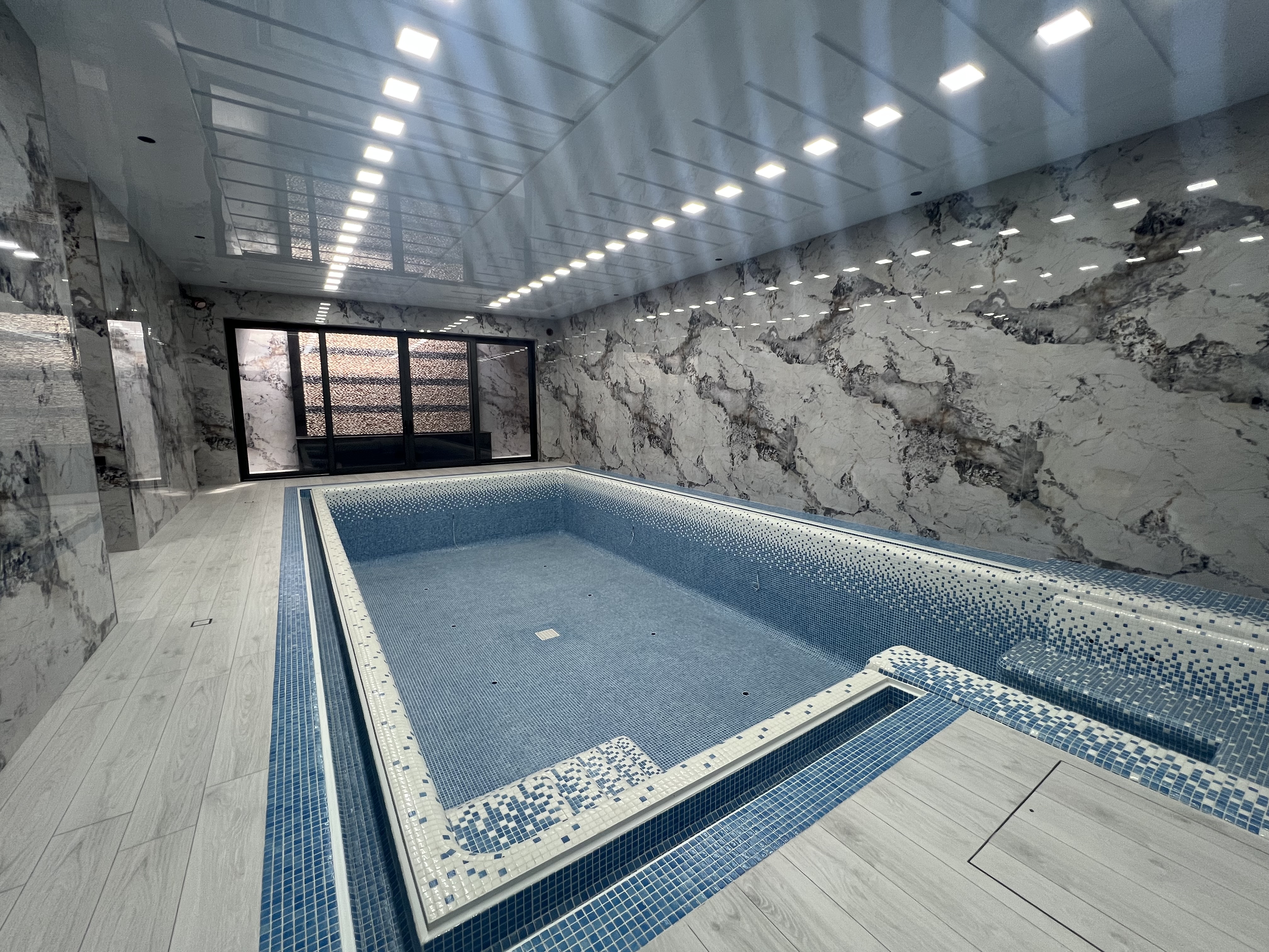 ЭКСКЛЮЗИВНЫЙ ЕВРОДОМ В СТИЛЕ НЕОКЛАССИК