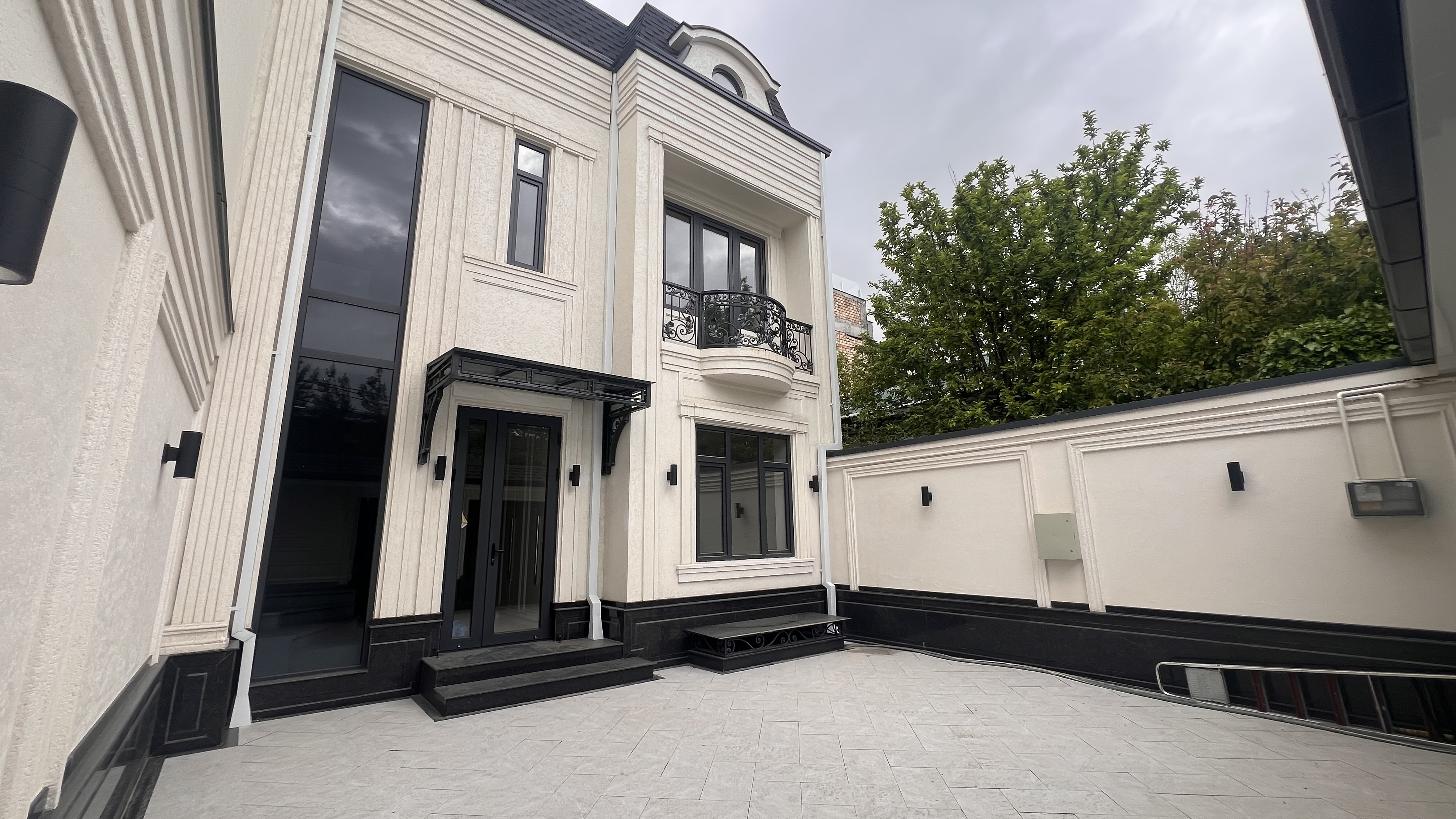 Евродом в махалле Циолковского Мирзо-Улугбекский район