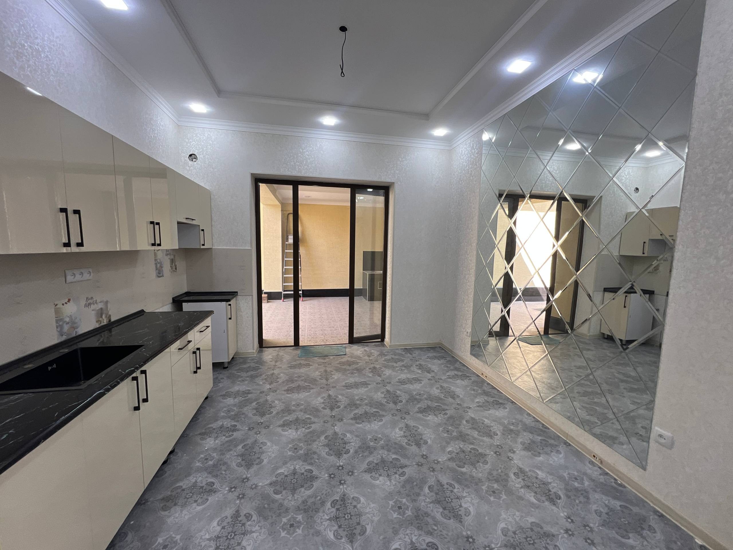 НОВЫЙ ДОМ В МАХАЛЛЕ ЛИМОНАРИЙ