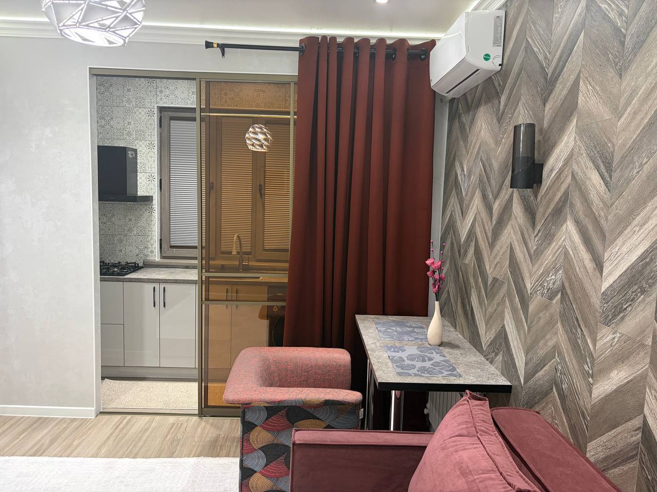 1-комнатная квартира в Чиланзарском районе, квартал Чиланзар-7