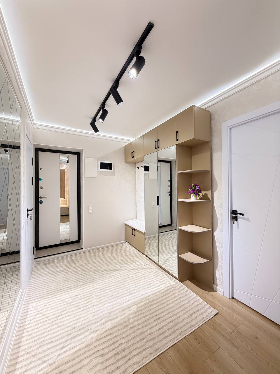 3-комнатная квартира в Чиланзарском районе, 6 квартал