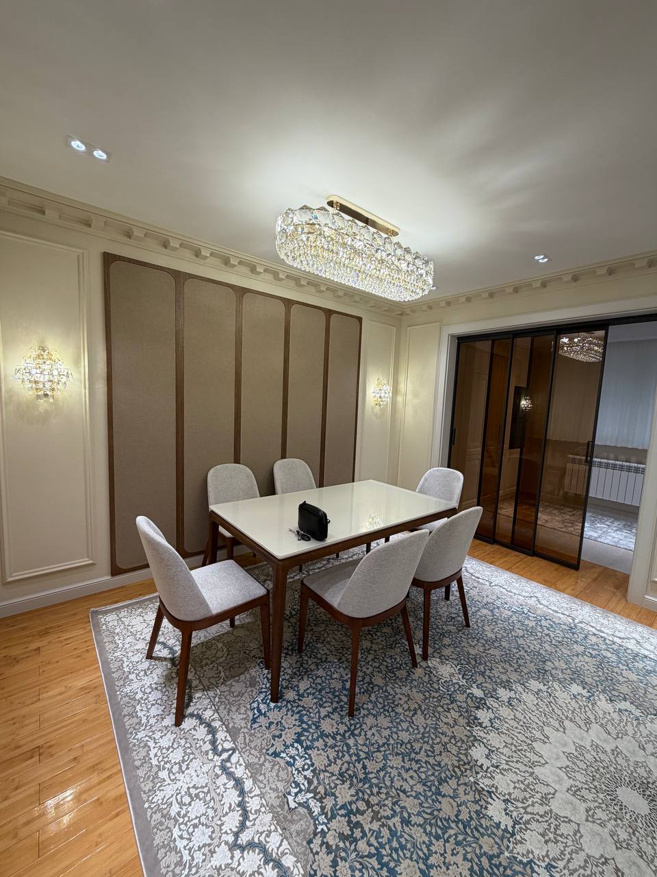 3-комнатная квартира на Ц-1, Мирзо-Улугбекский район — купить квартиру в Ташкенте с новым ремонтом и полной комплектацией